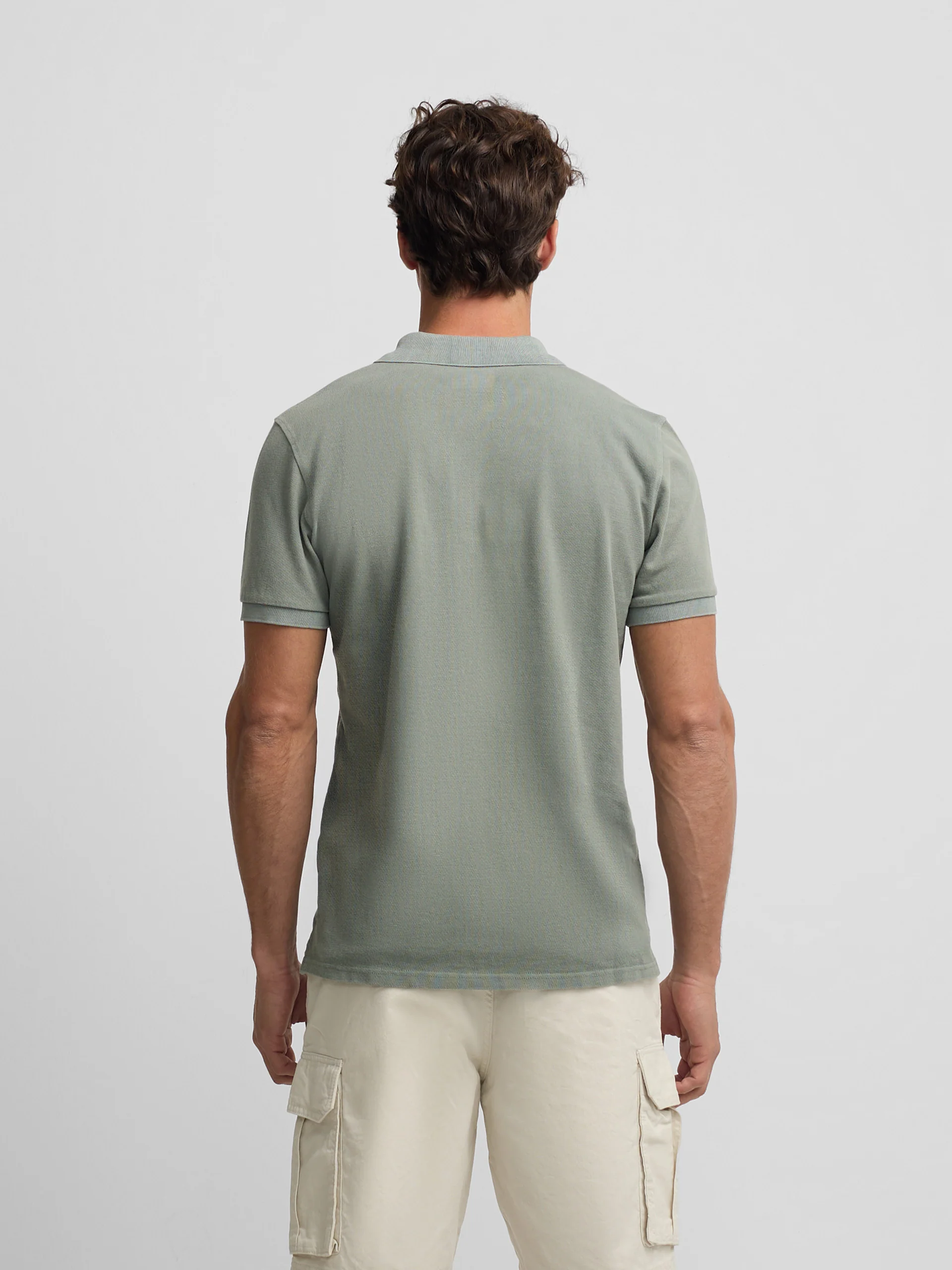 Polo clasico garment dye verde medio - Image 6
