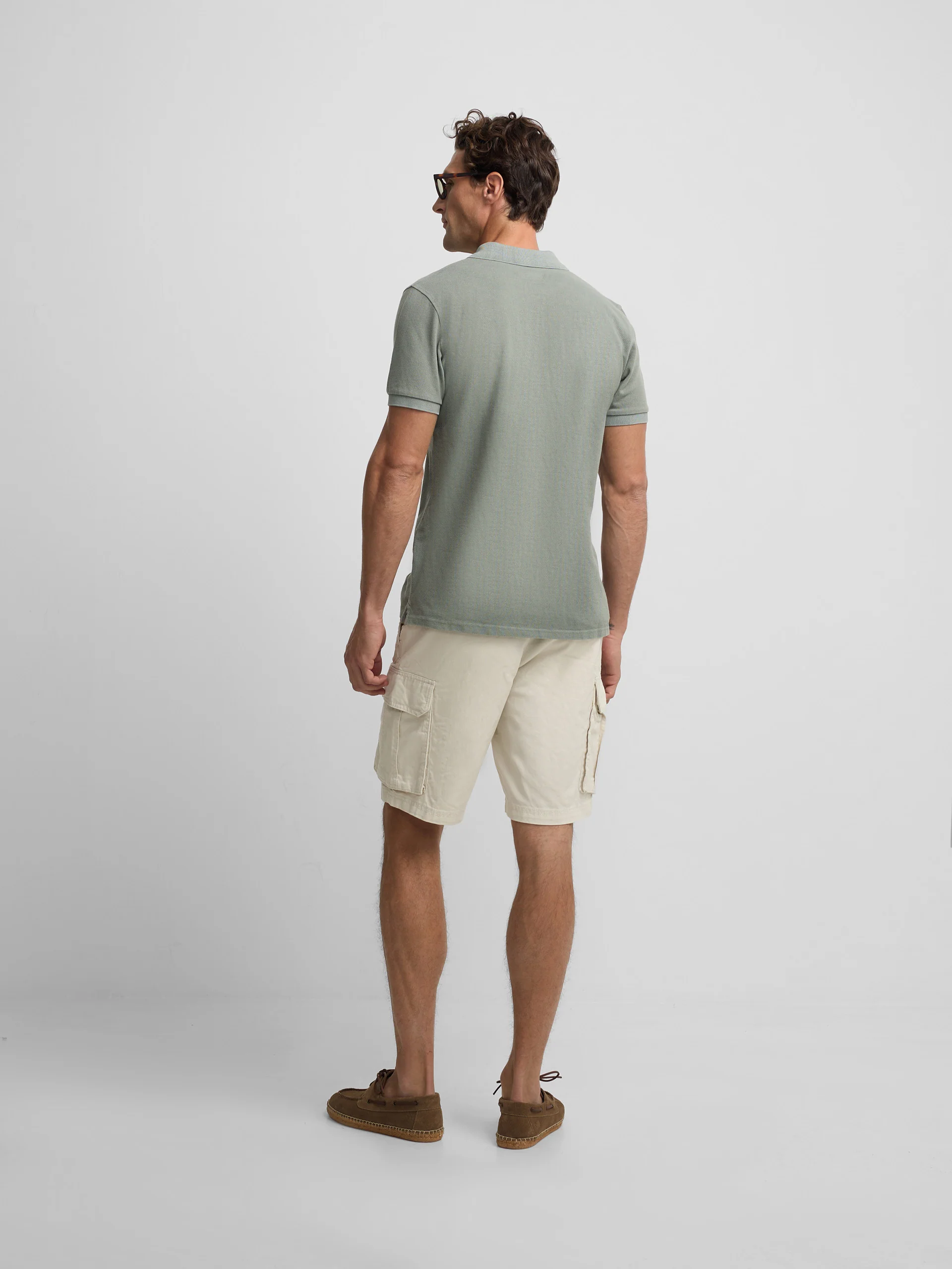Polo clasico garment dye verde medio - Image 7