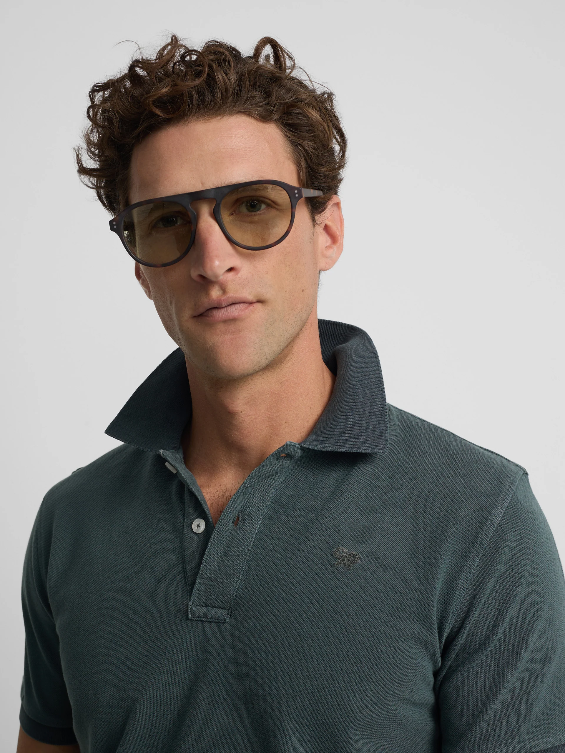 Polo clasico garment dye verde oscuro - Image 3