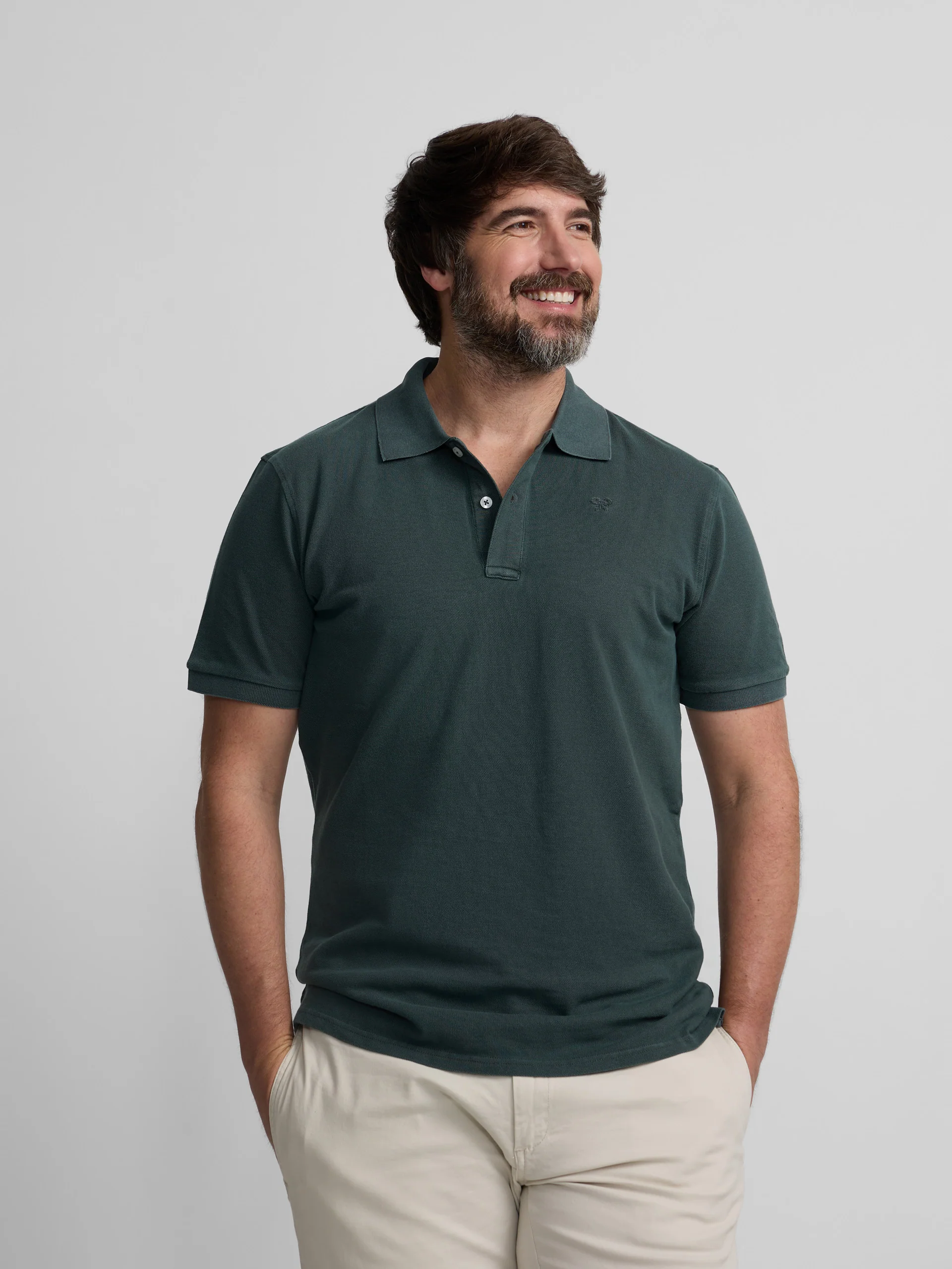 Polo clasico garment dye verde oscuro - Image 5