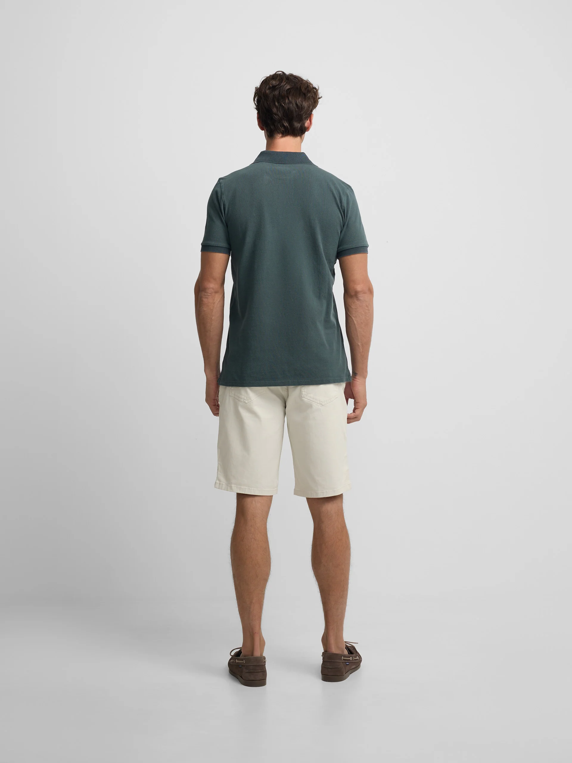 Polo clasico garment dye verde oscuro - Image 6