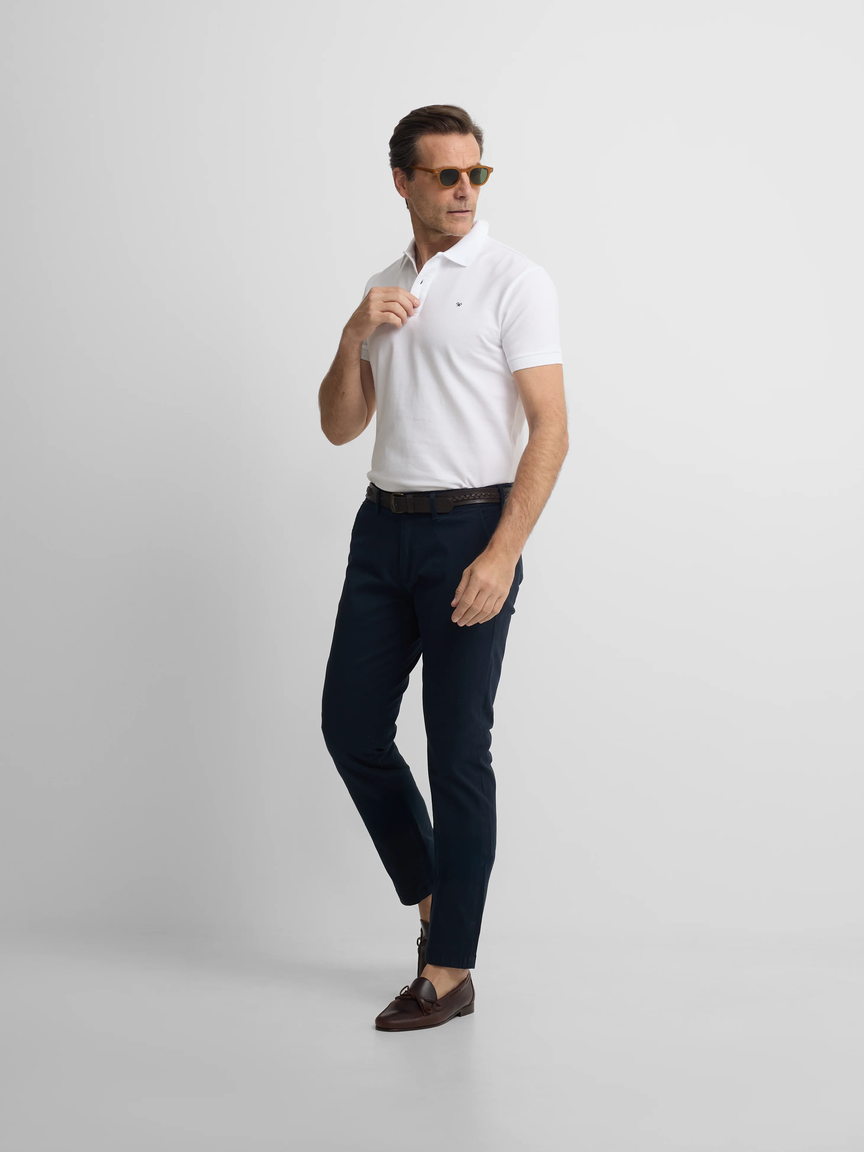 Polo clasico liso blanco - Image 6