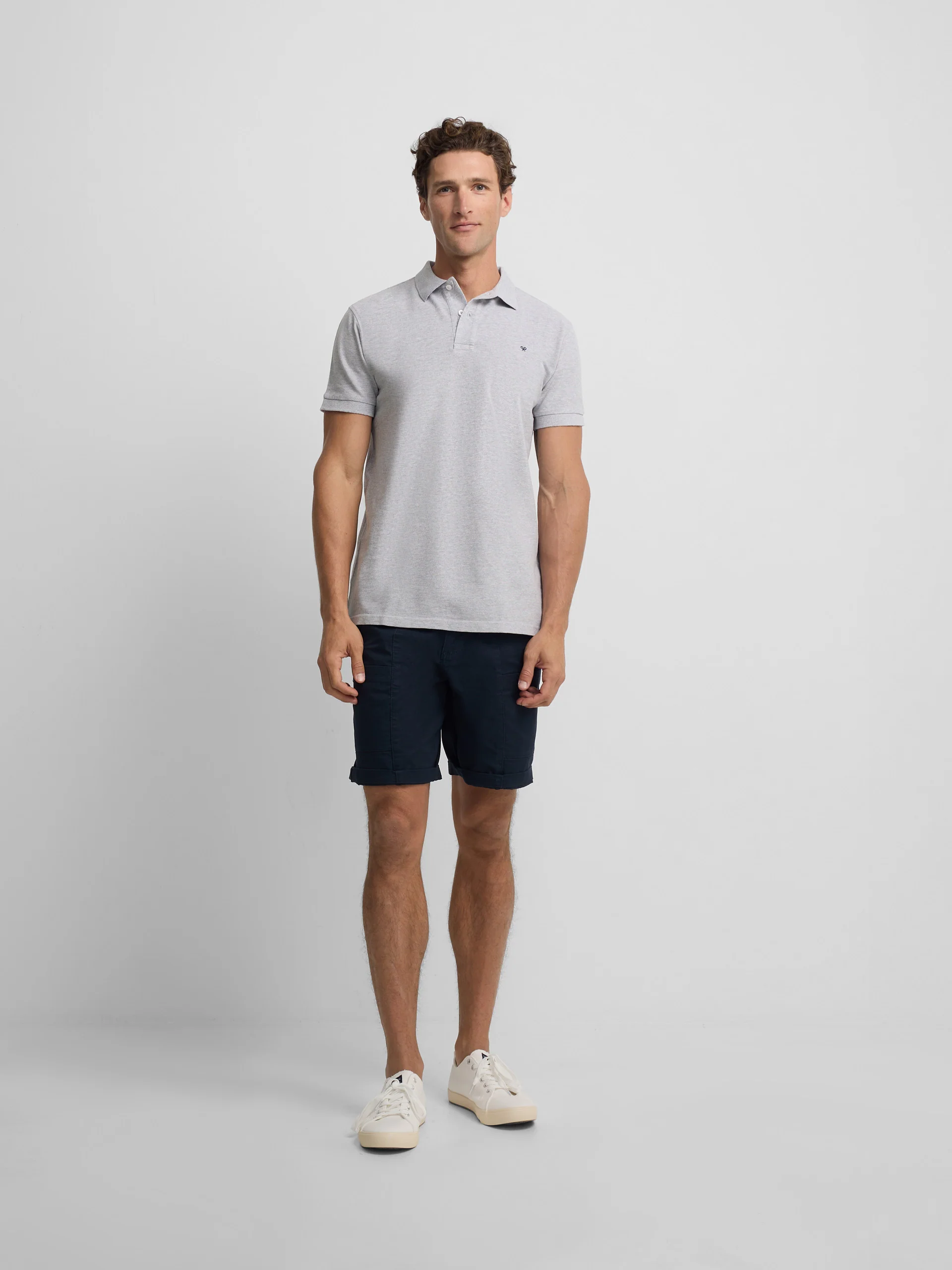 Polo clasico liso gris claro - Image 3