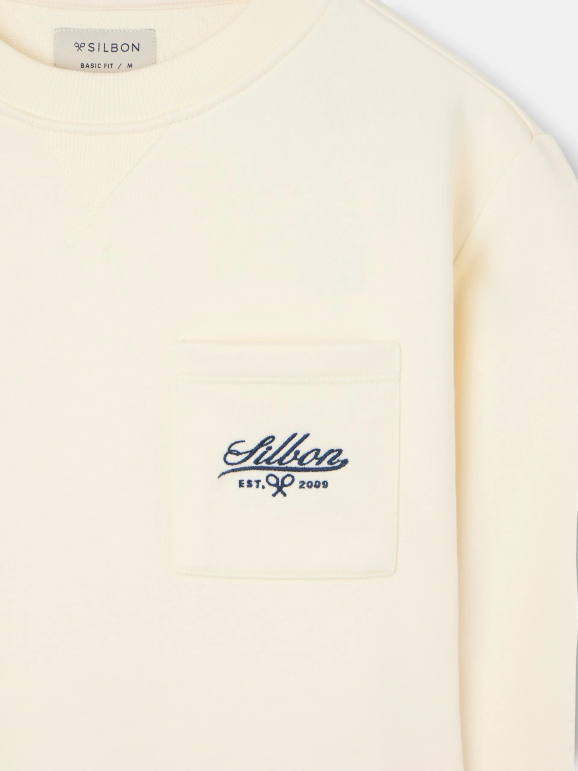 Sudadera bolsillo bordado crema - Image 2