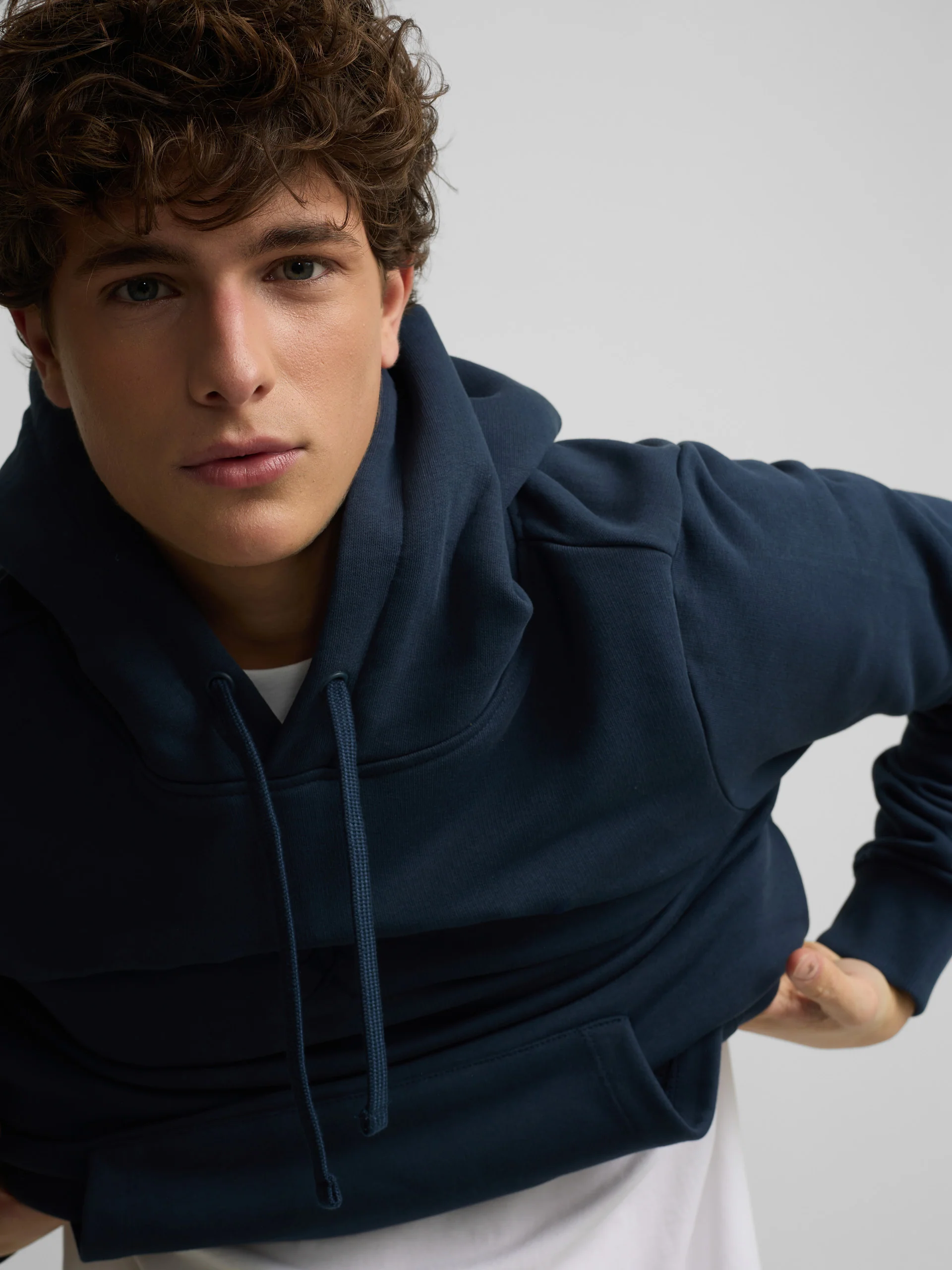 Sudadera capucha Silbon raqueta media azul marino - Image 3