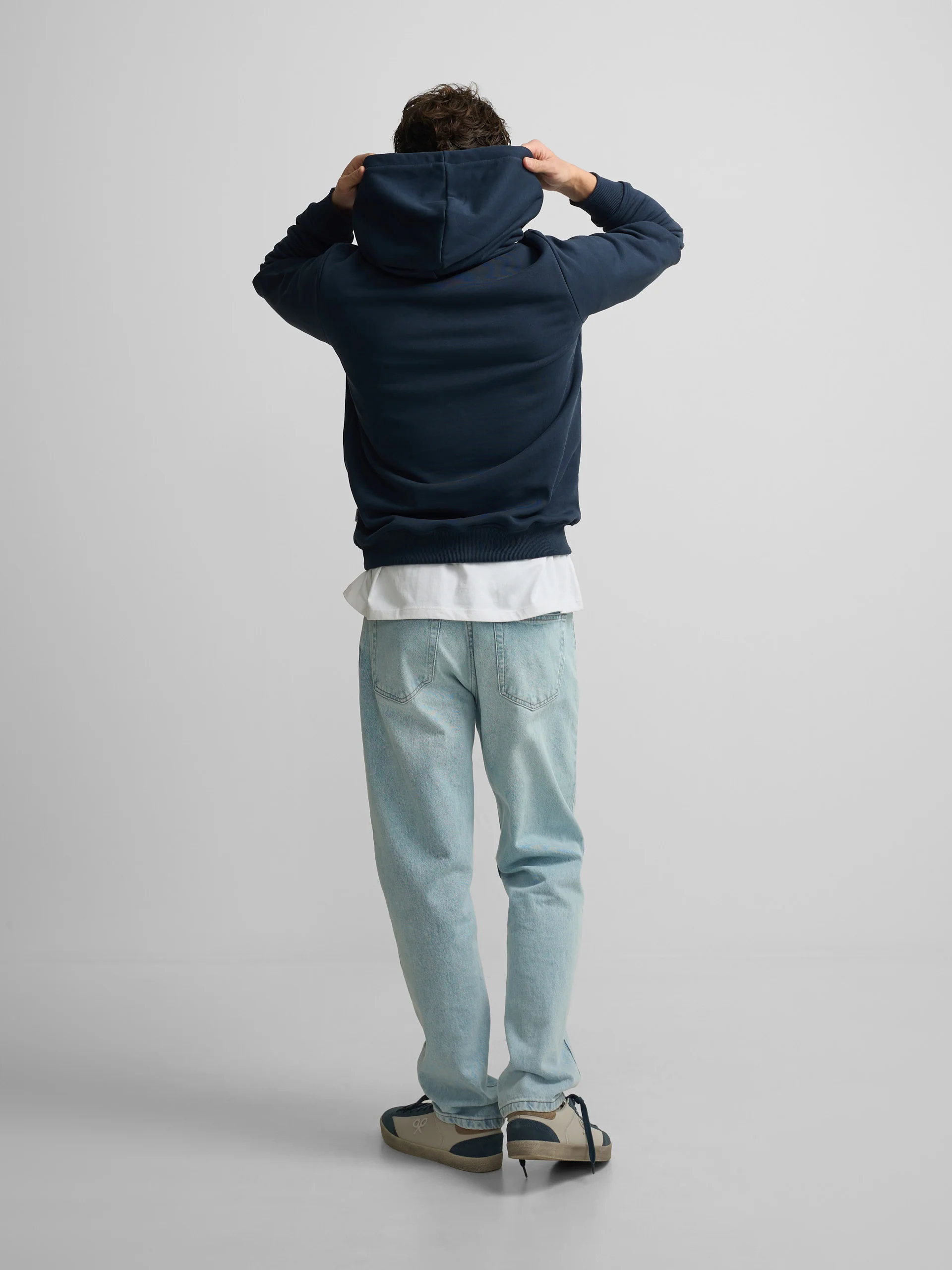 Sudadera capucha Silbon raqueta media azul marino - Image 8
