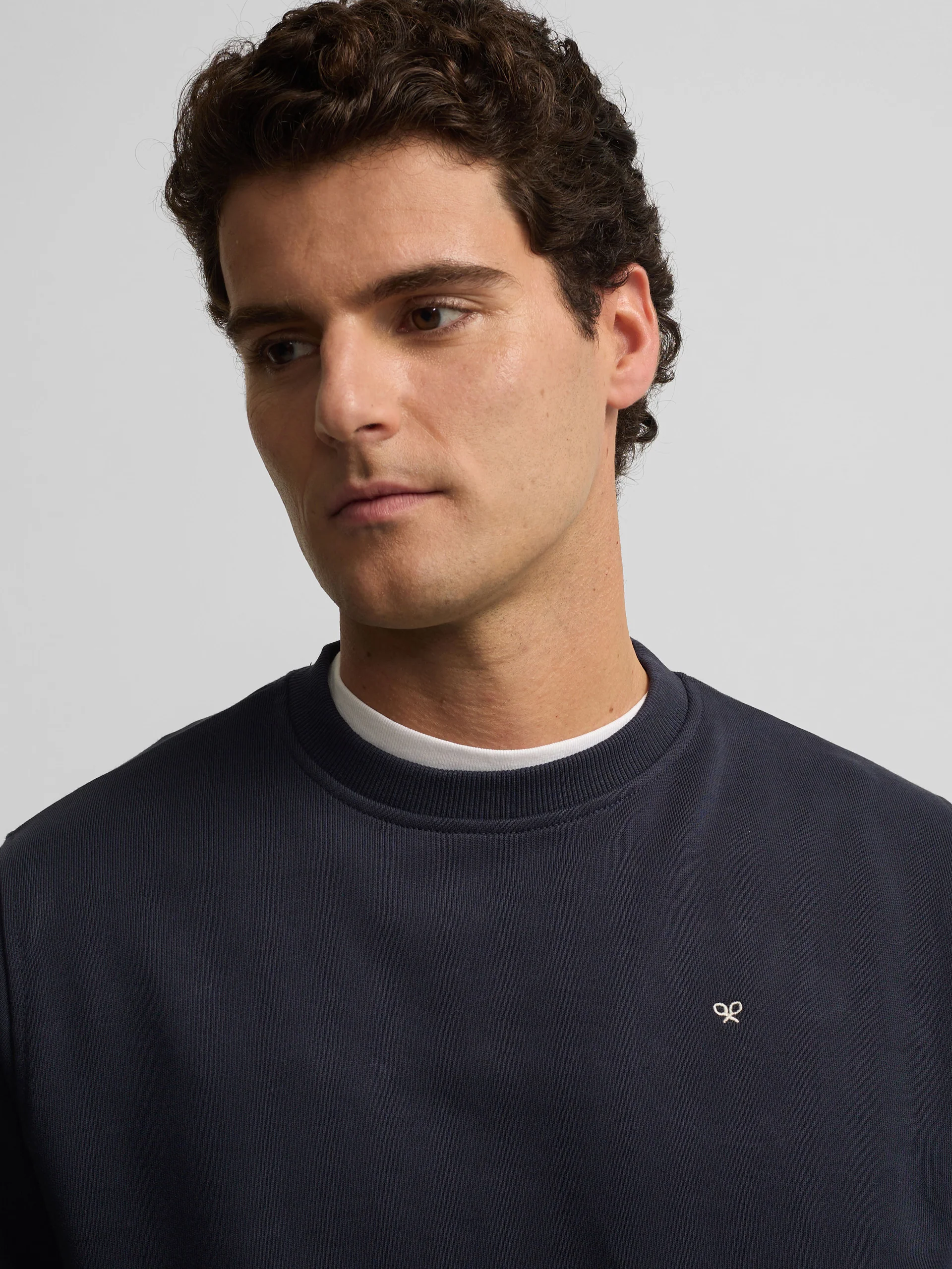 Sudadera club Saint Tropez azul marino - Image 6