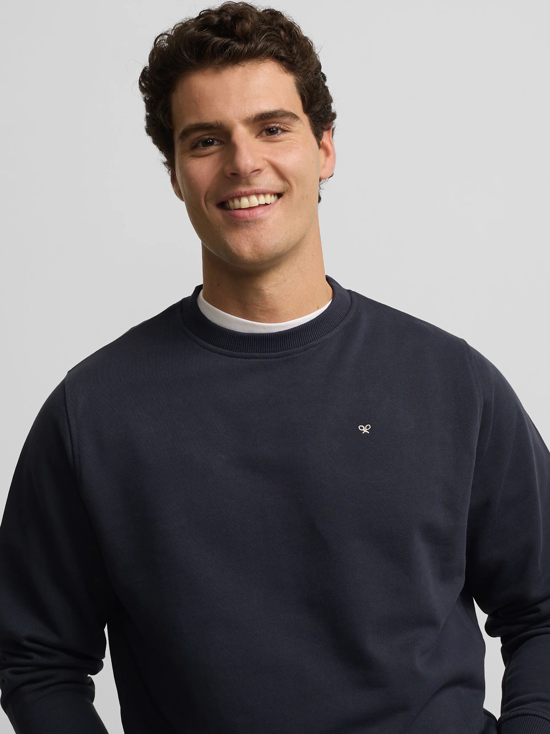 Sudadera club Saint Tropez azul marino - Image 7