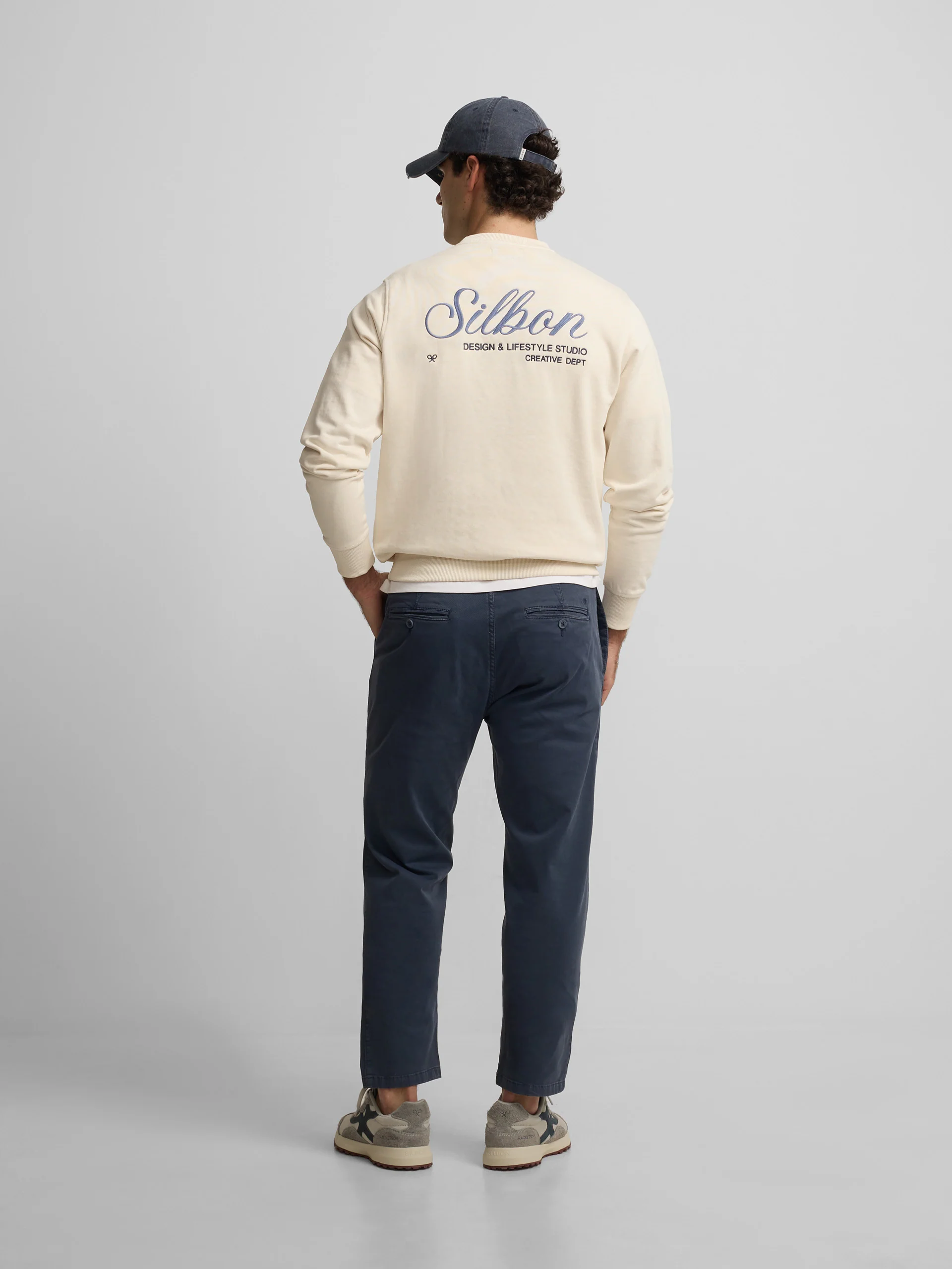 Sudadera creative dept crema - Image 6