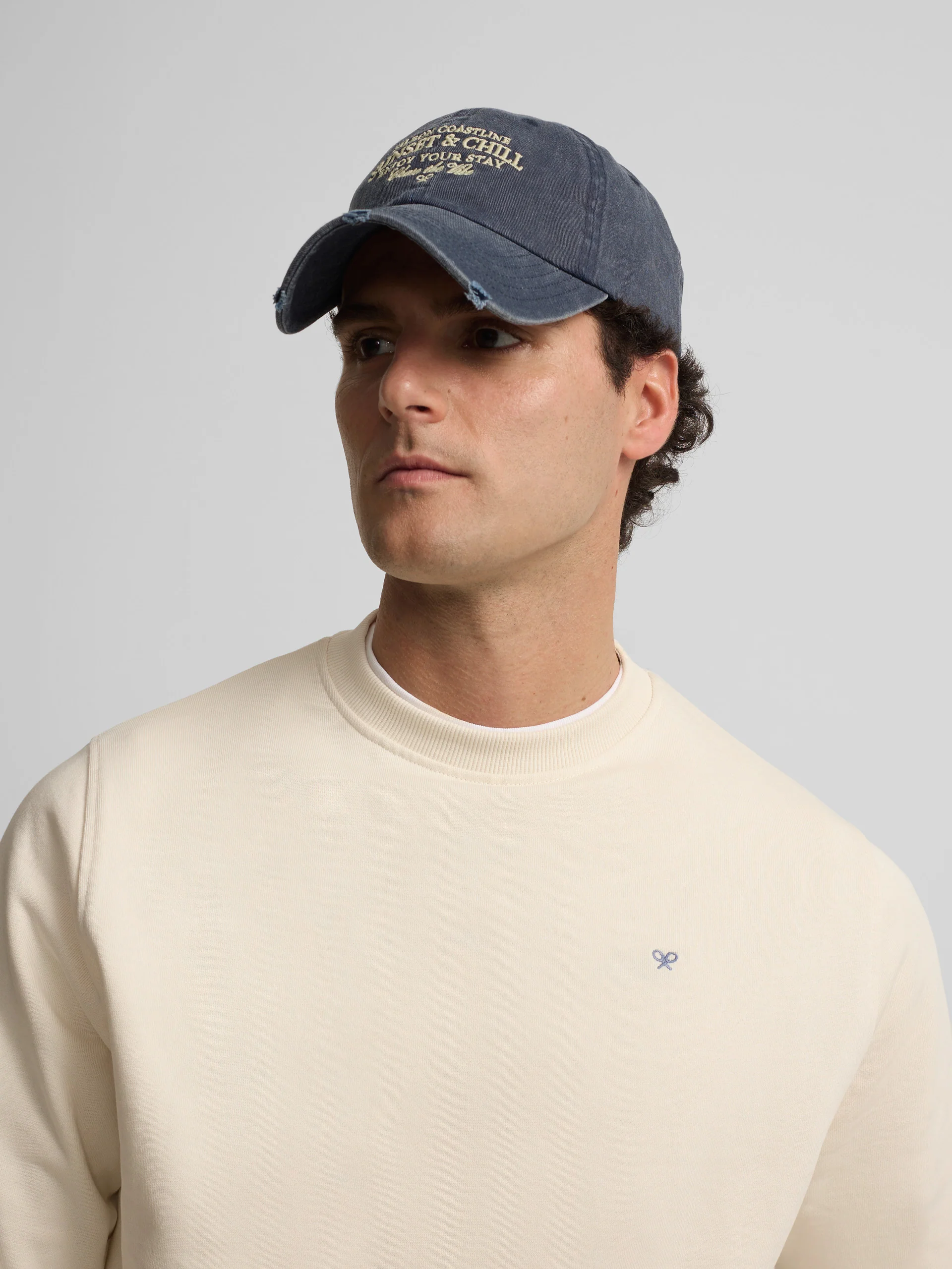 Sudadera creative dept crema - Image 7