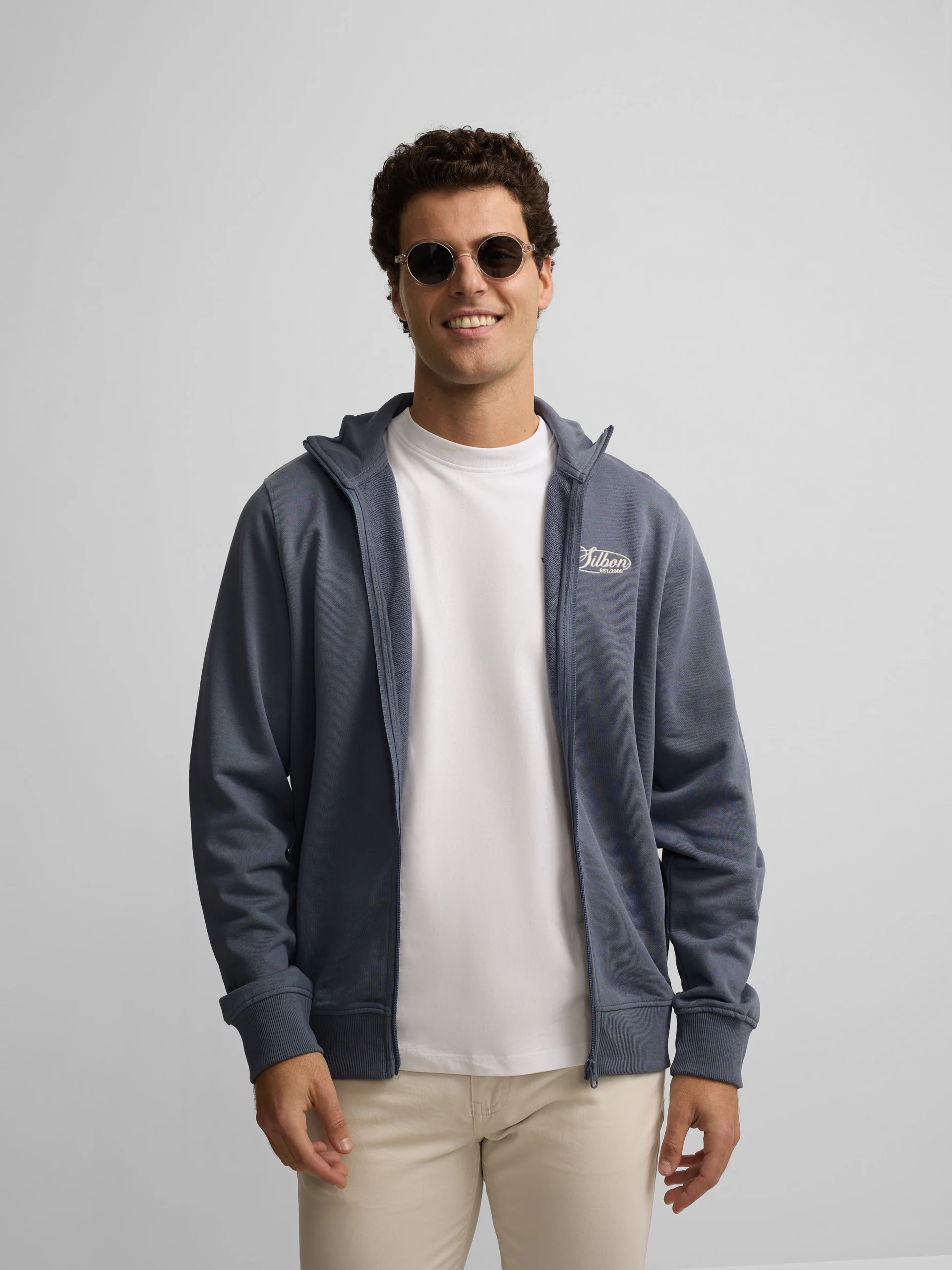 Sudadera cremallera bordado azul indigo - Image 4