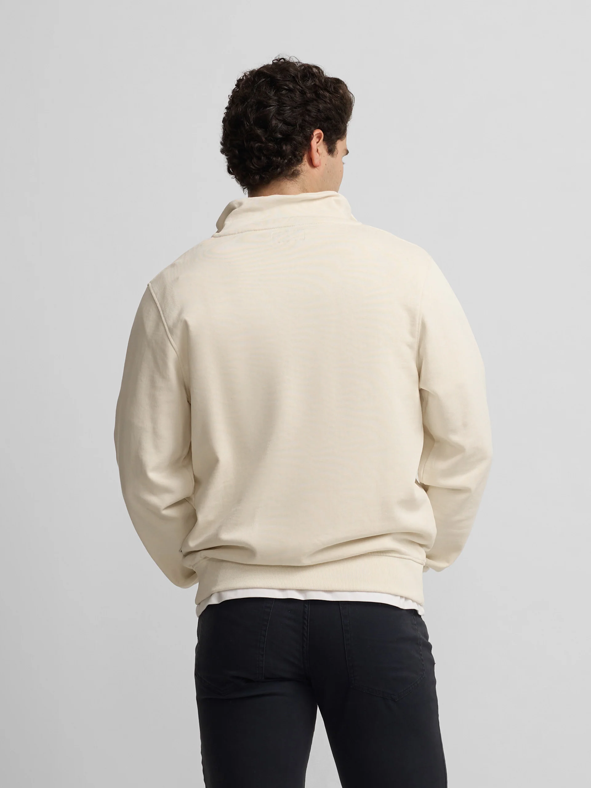 Sudadera cremallera bordado crema - Image 8