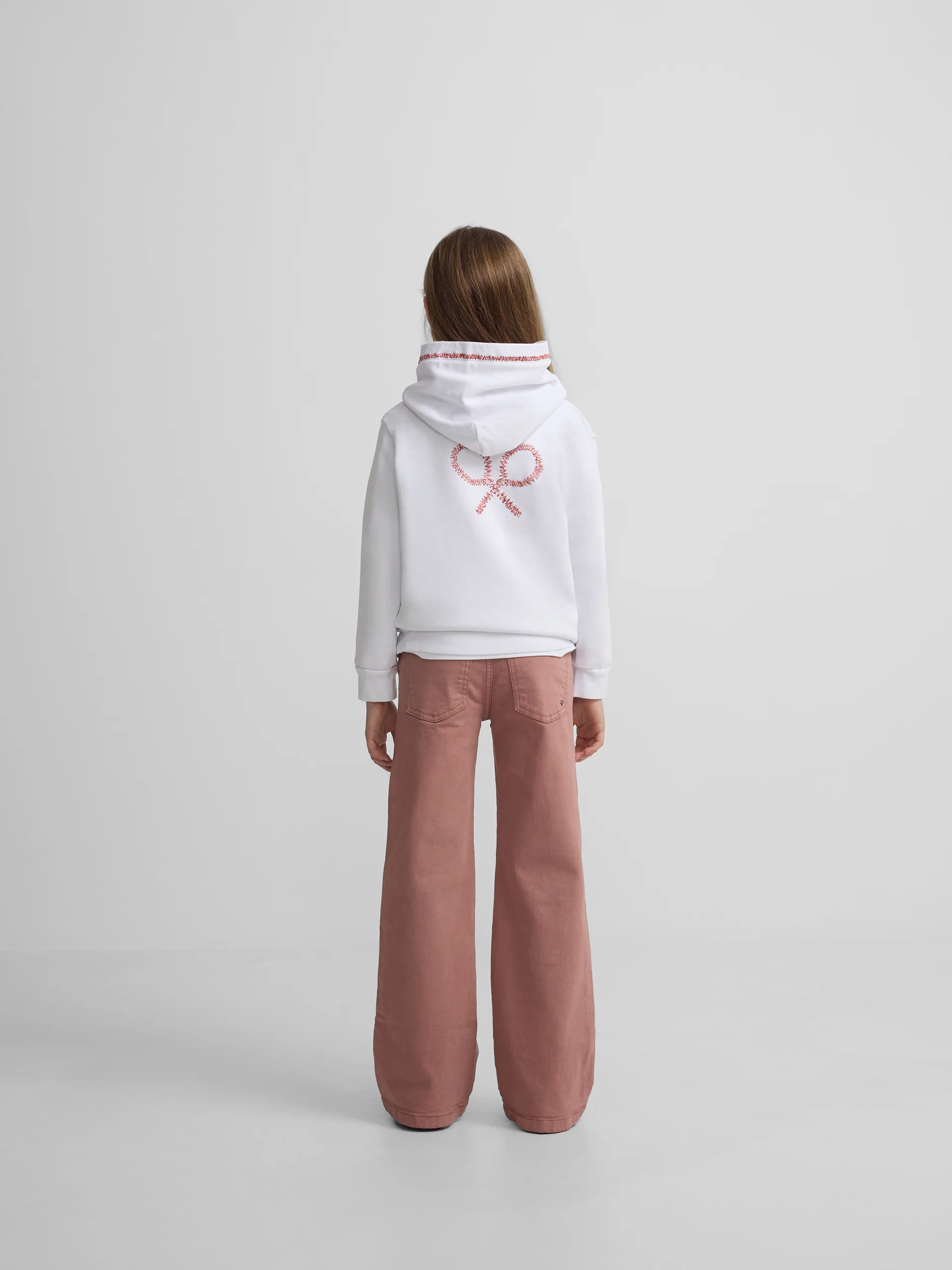 Sudadera girl capucha raqueta etnica blanca - Image 3