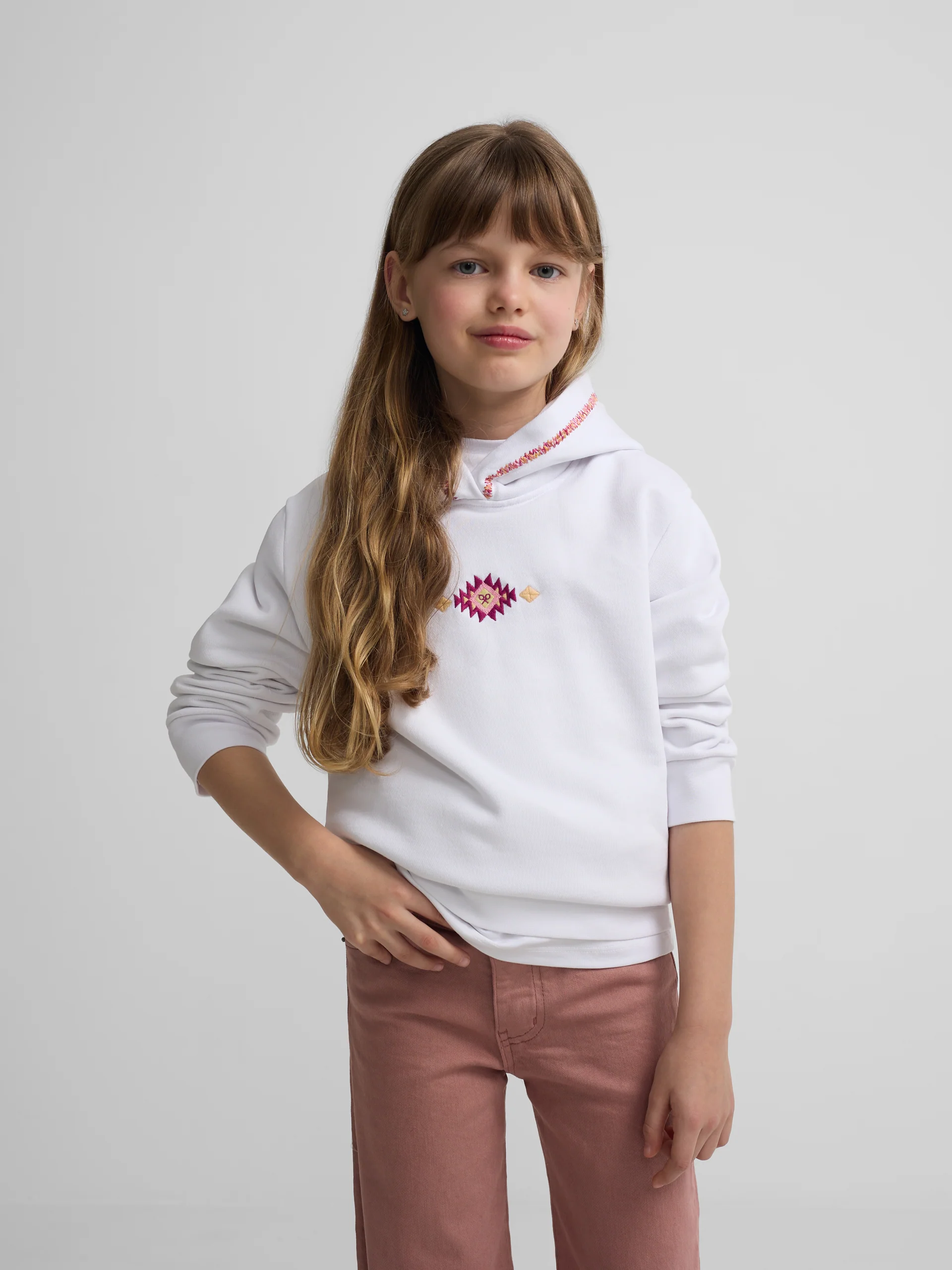 Sudadera girl capucha raqueta etnica blanca - Image 5