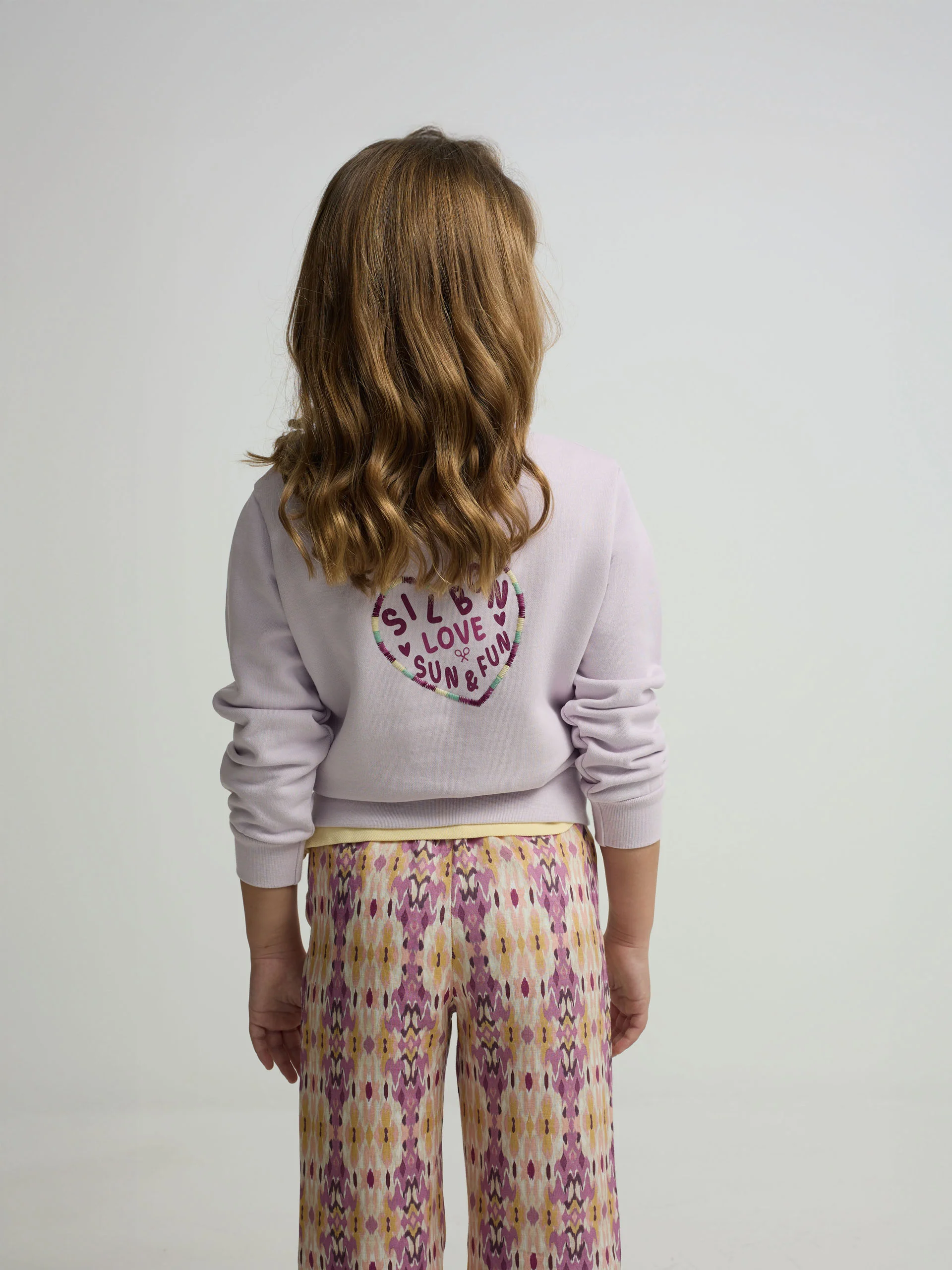 Sudadera girl silbon love lila