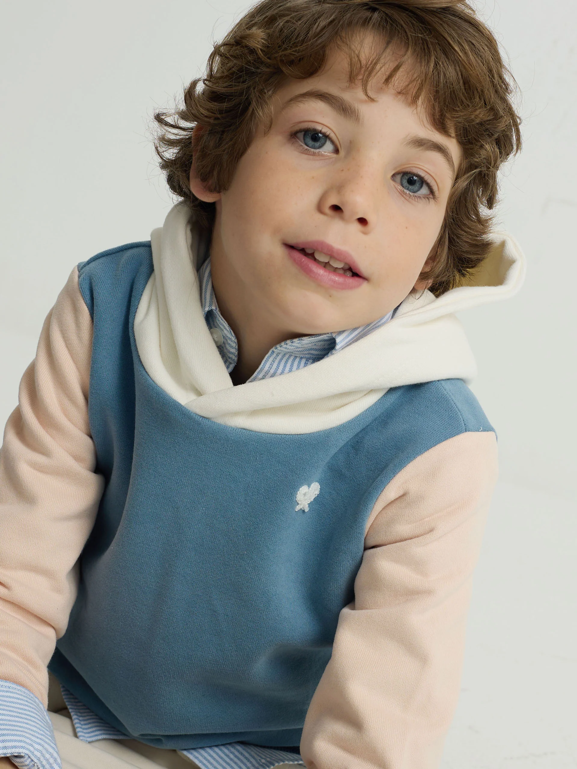 Sudadera kids capucha raqueta etnica azul - Image 3