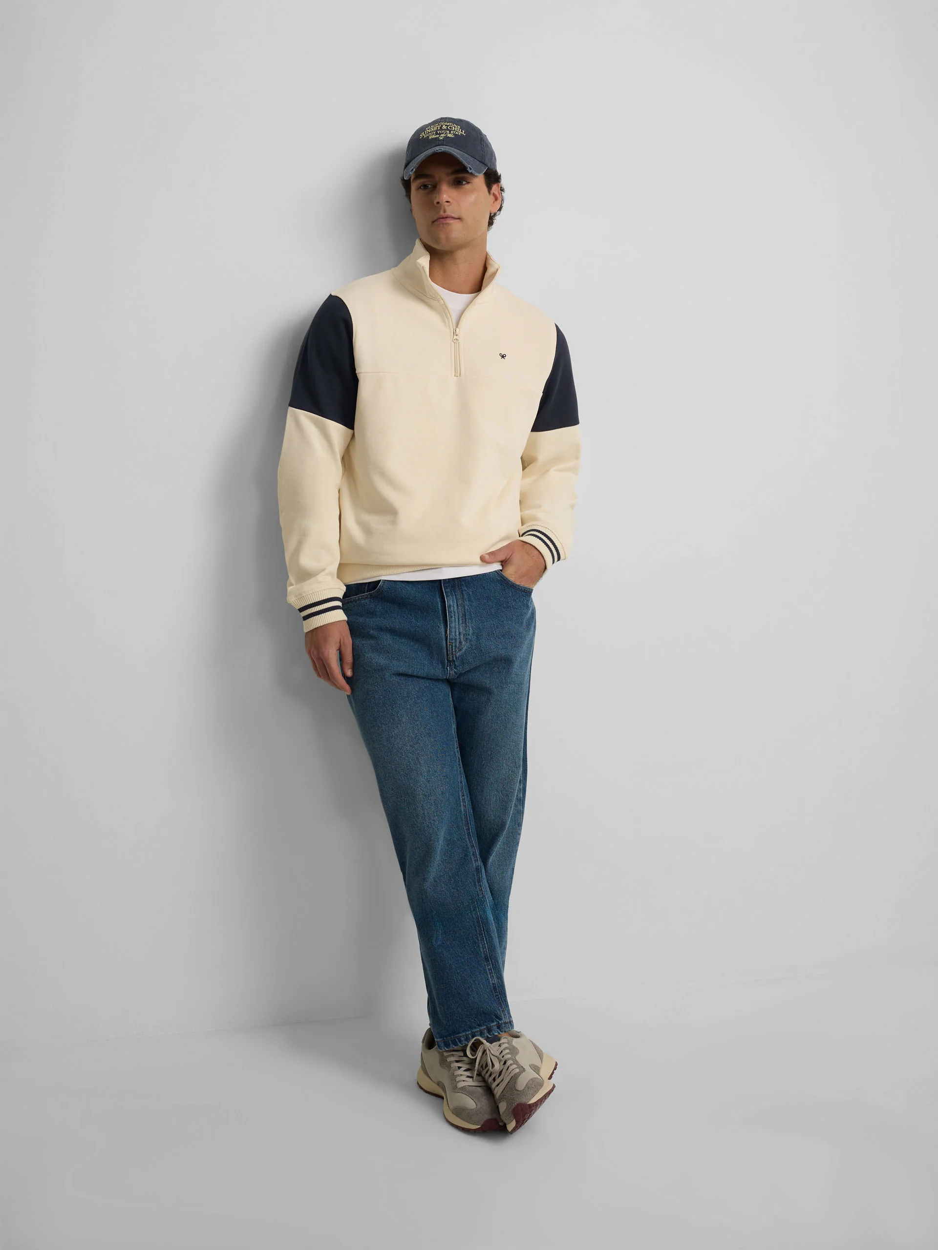 Sudadera media cremallera vintage crema - Image 7