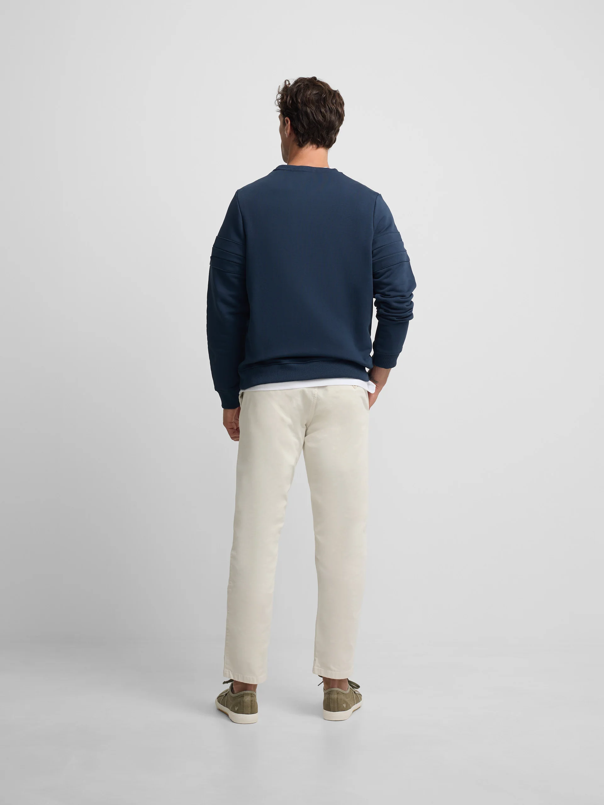 Sudadera raqueta relieve tono marino - Image 7