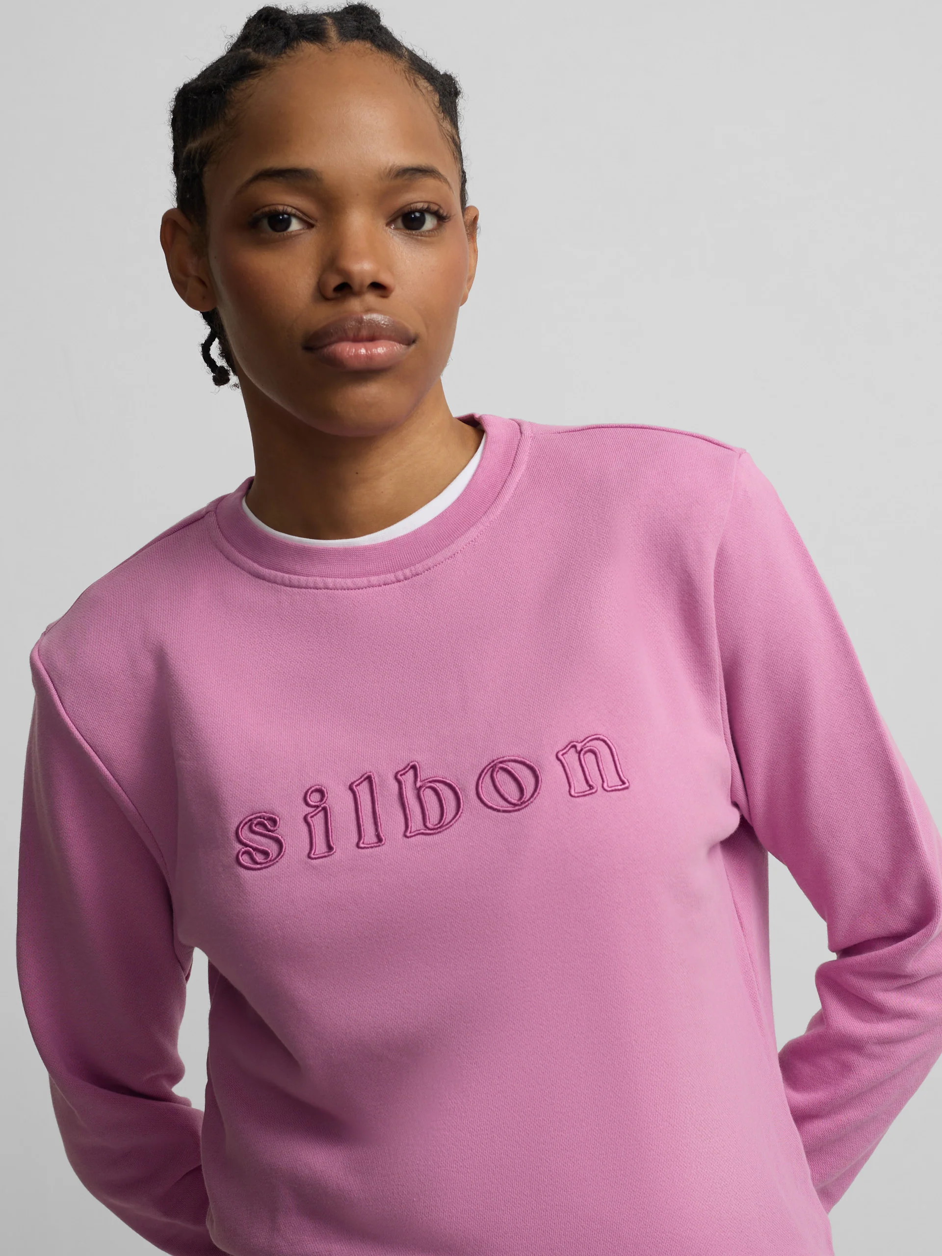 Sudadera woman bordado silbon morada