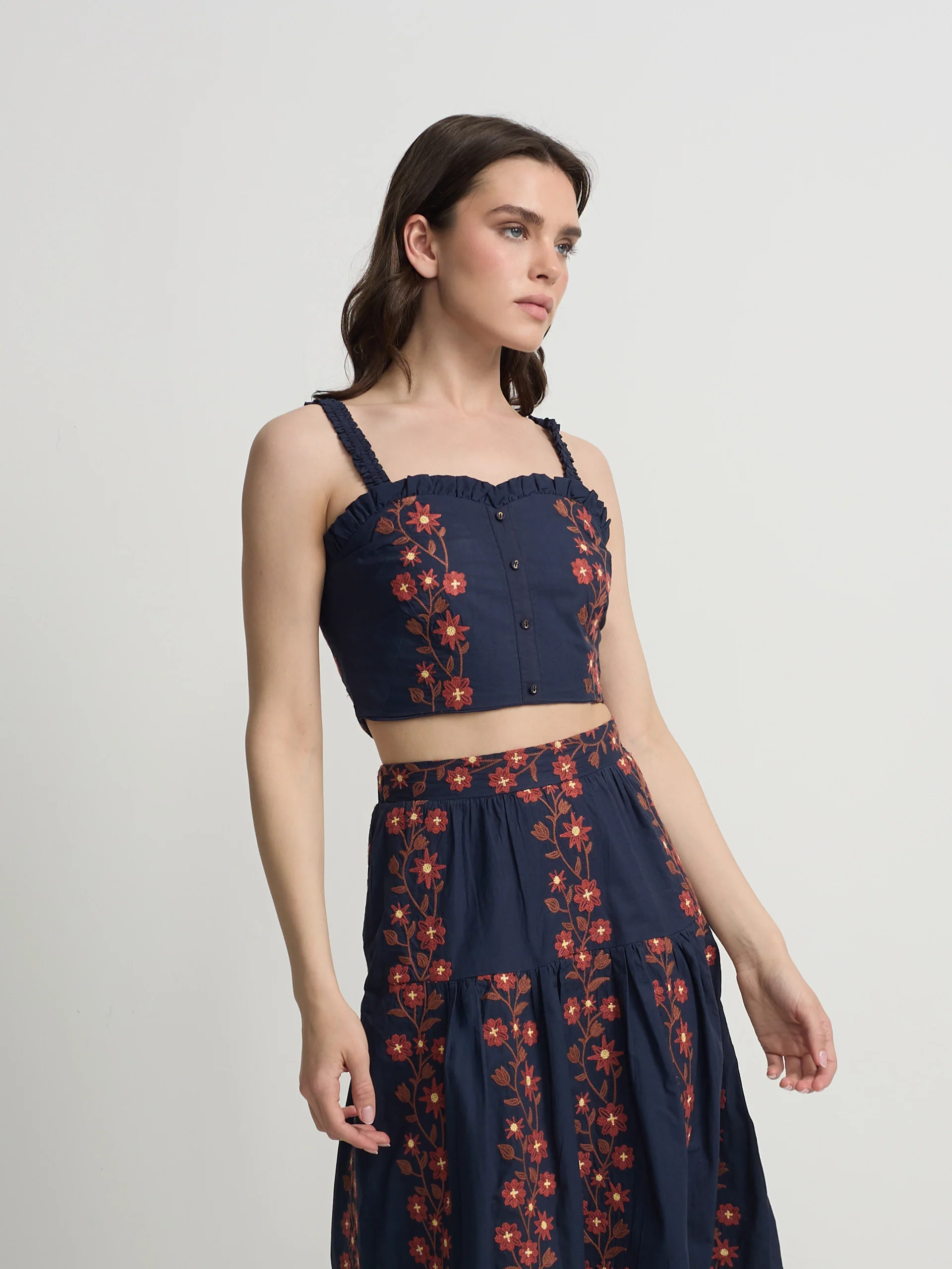 Top flores bordadas azul - Image 6