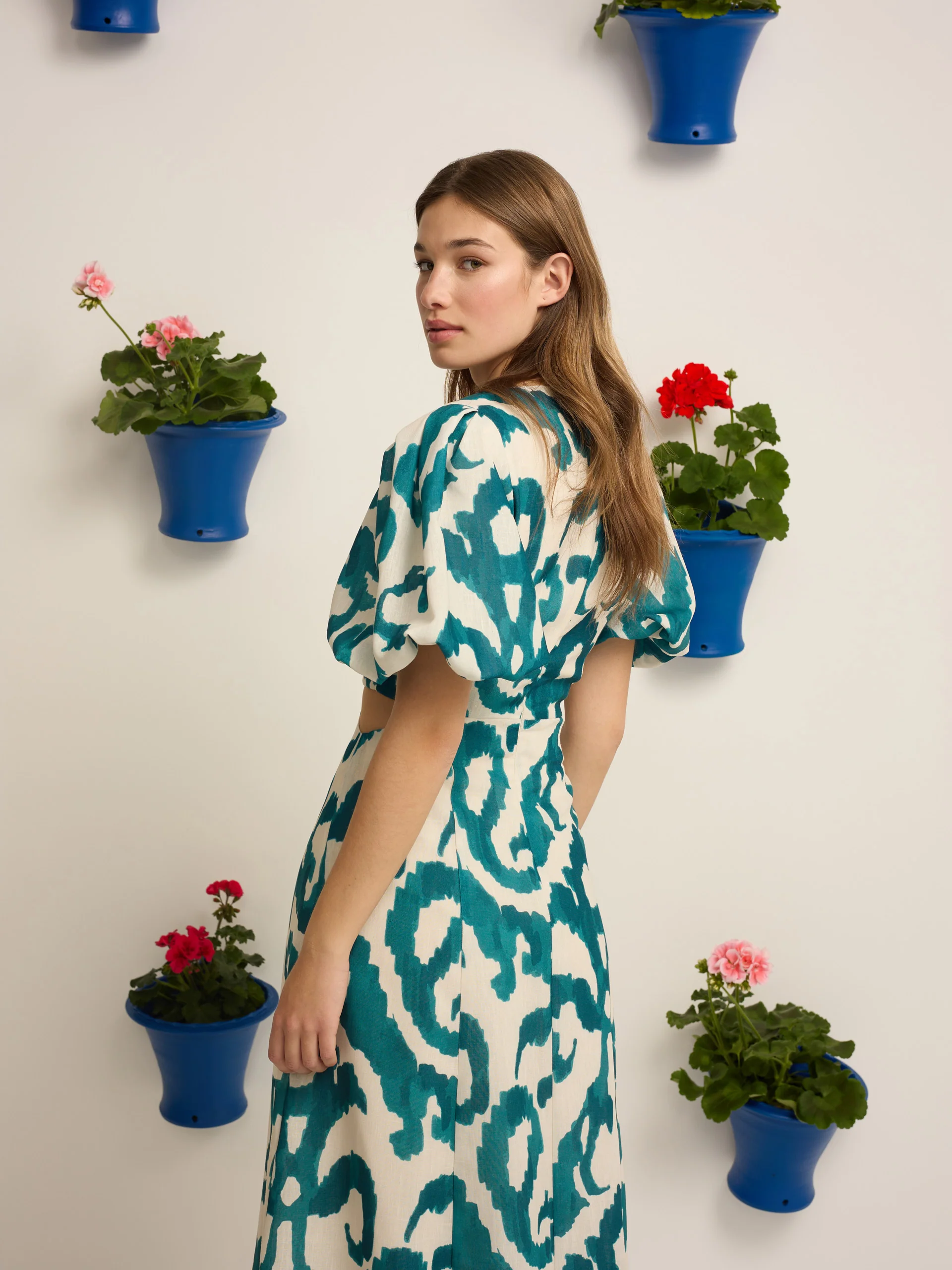 Vestido event collection cut out estampado verde - Image 7