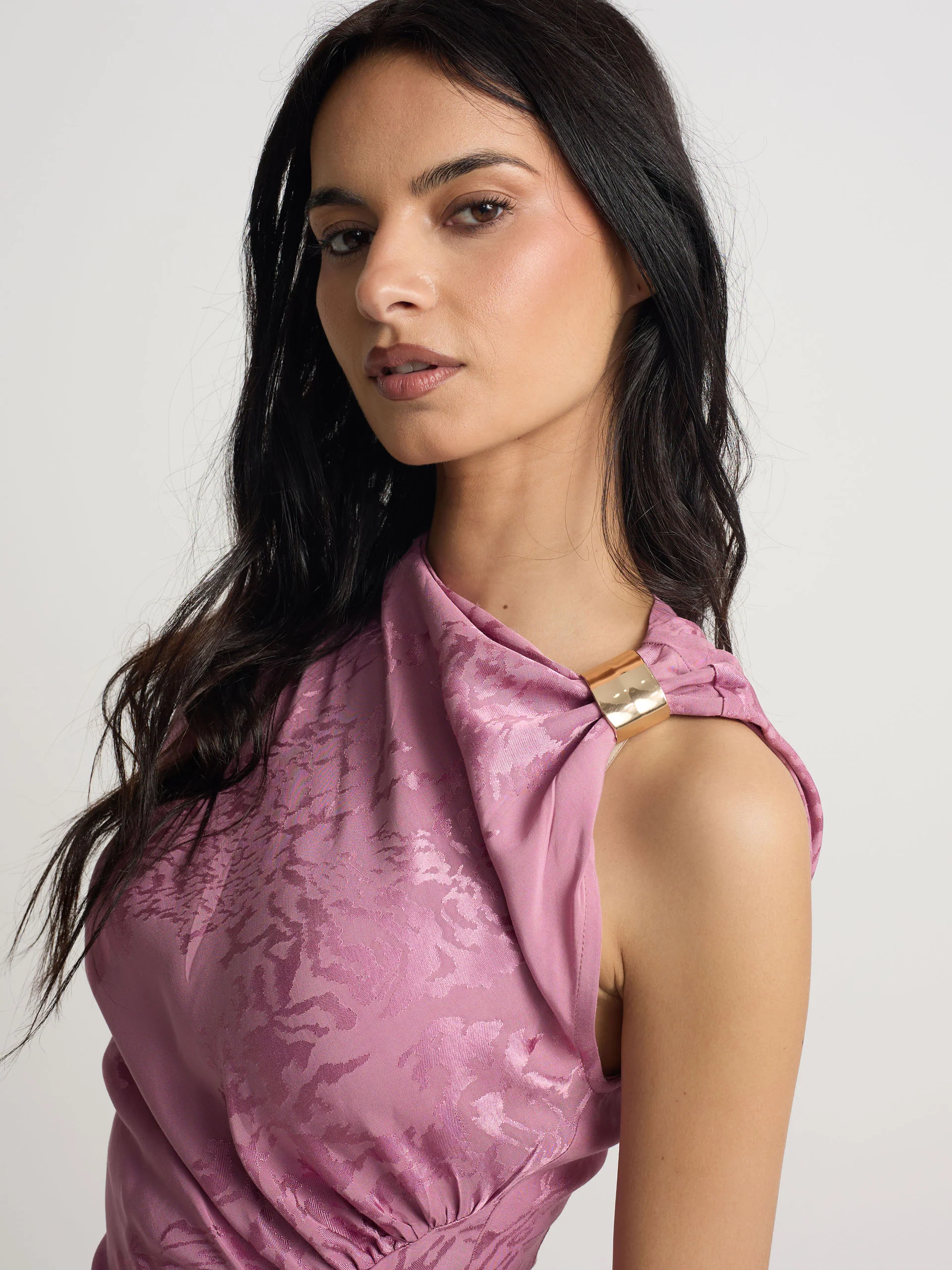 Vestido midi lencero jacquard morado - Image 5