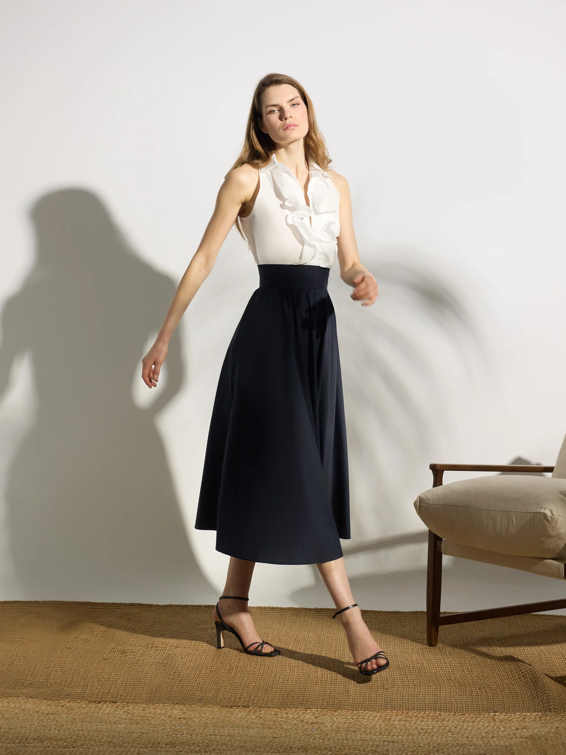 Vestido unique camisero azul marino y blanco - Image 14