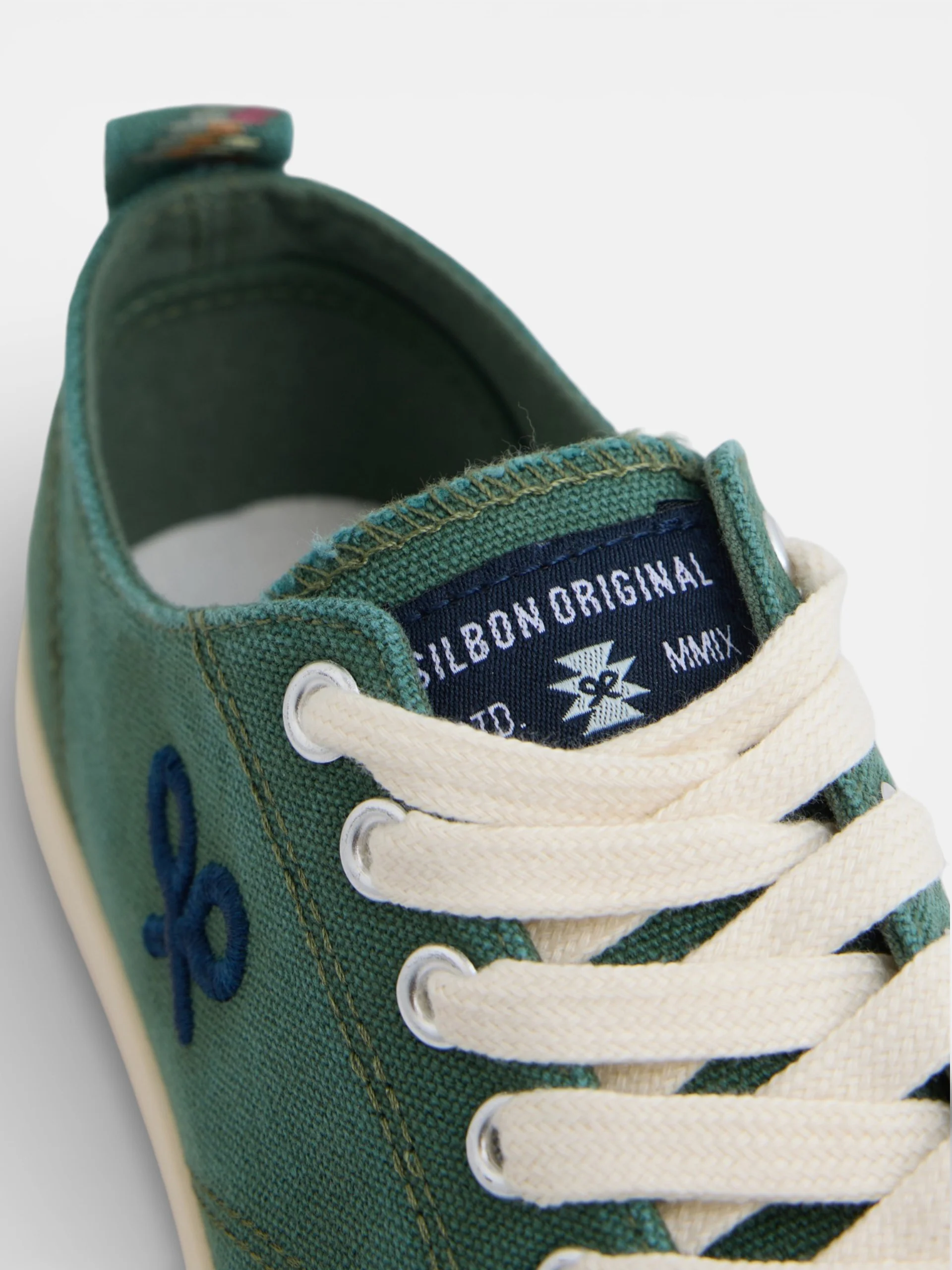 Zapatilla clasica lona verde - Image 2