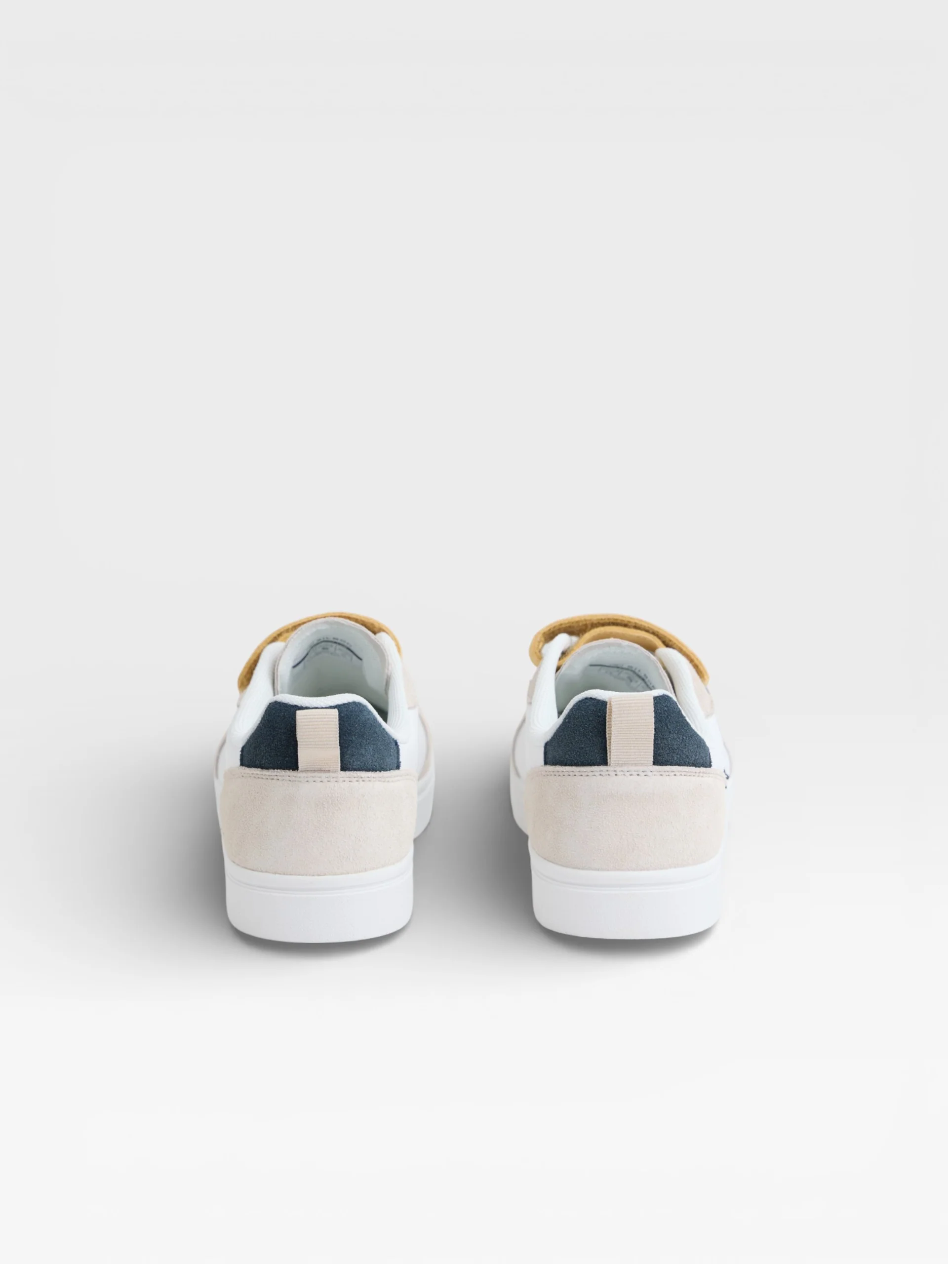 Zapatilla kids velcro multicolor crema - Image 4
