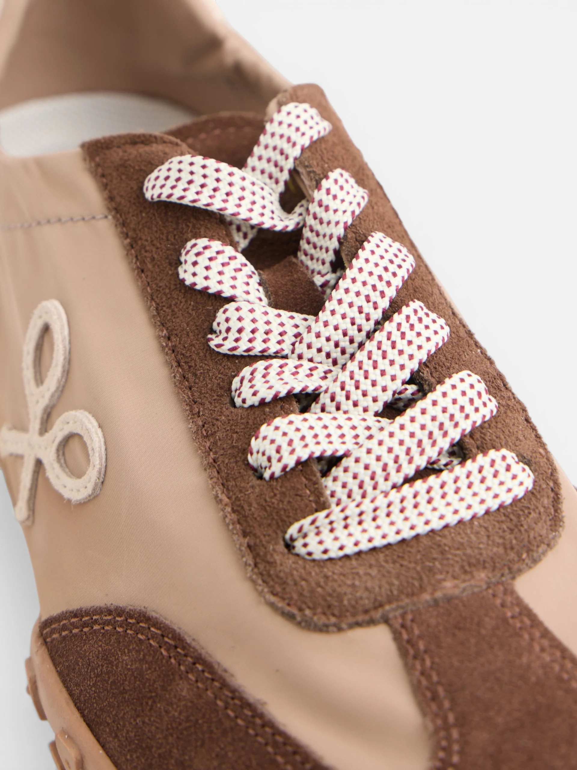 Zapatilla running marrones - Image 4