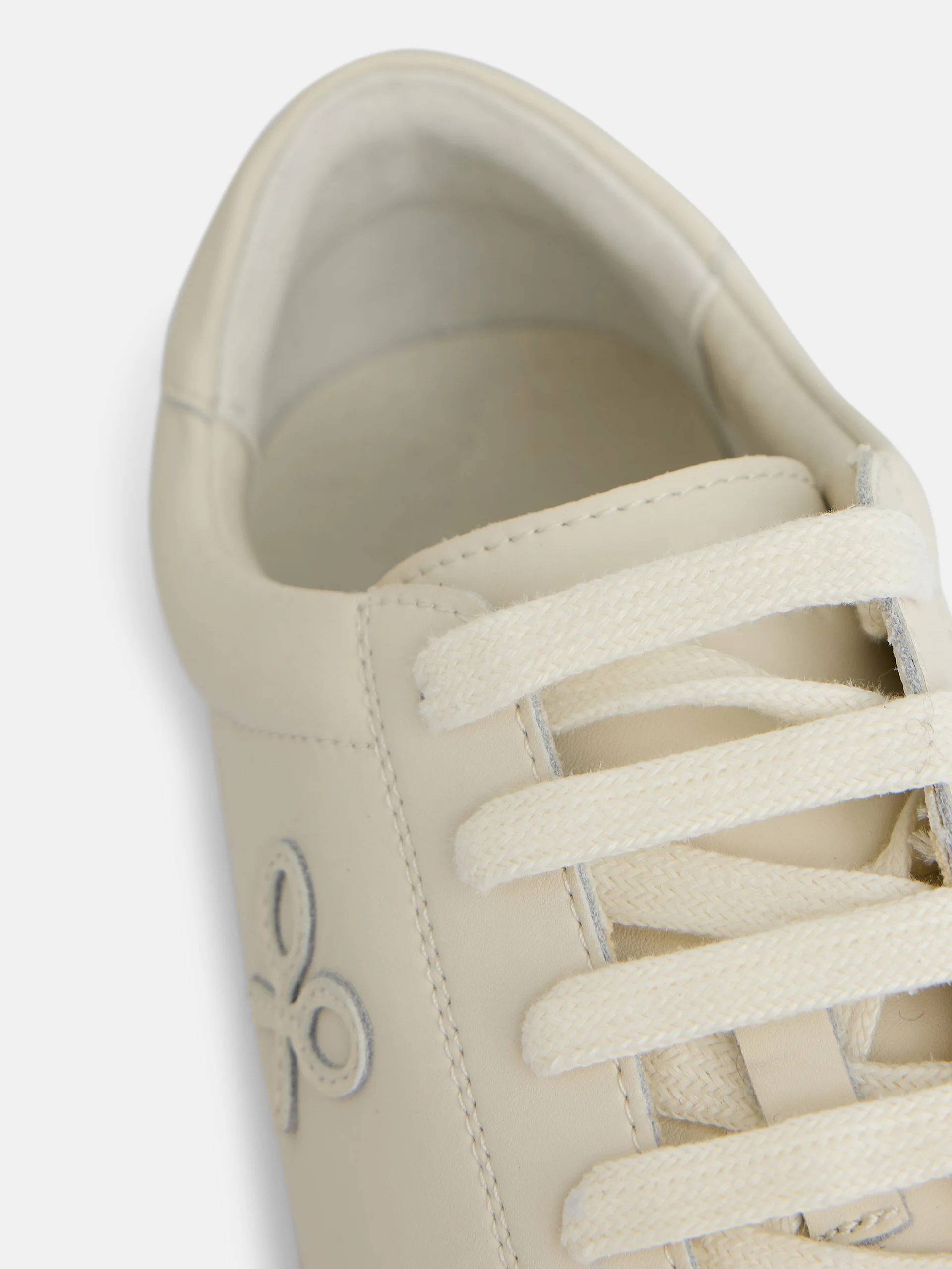 Zapatilla silbon clasica blanca - Image 2