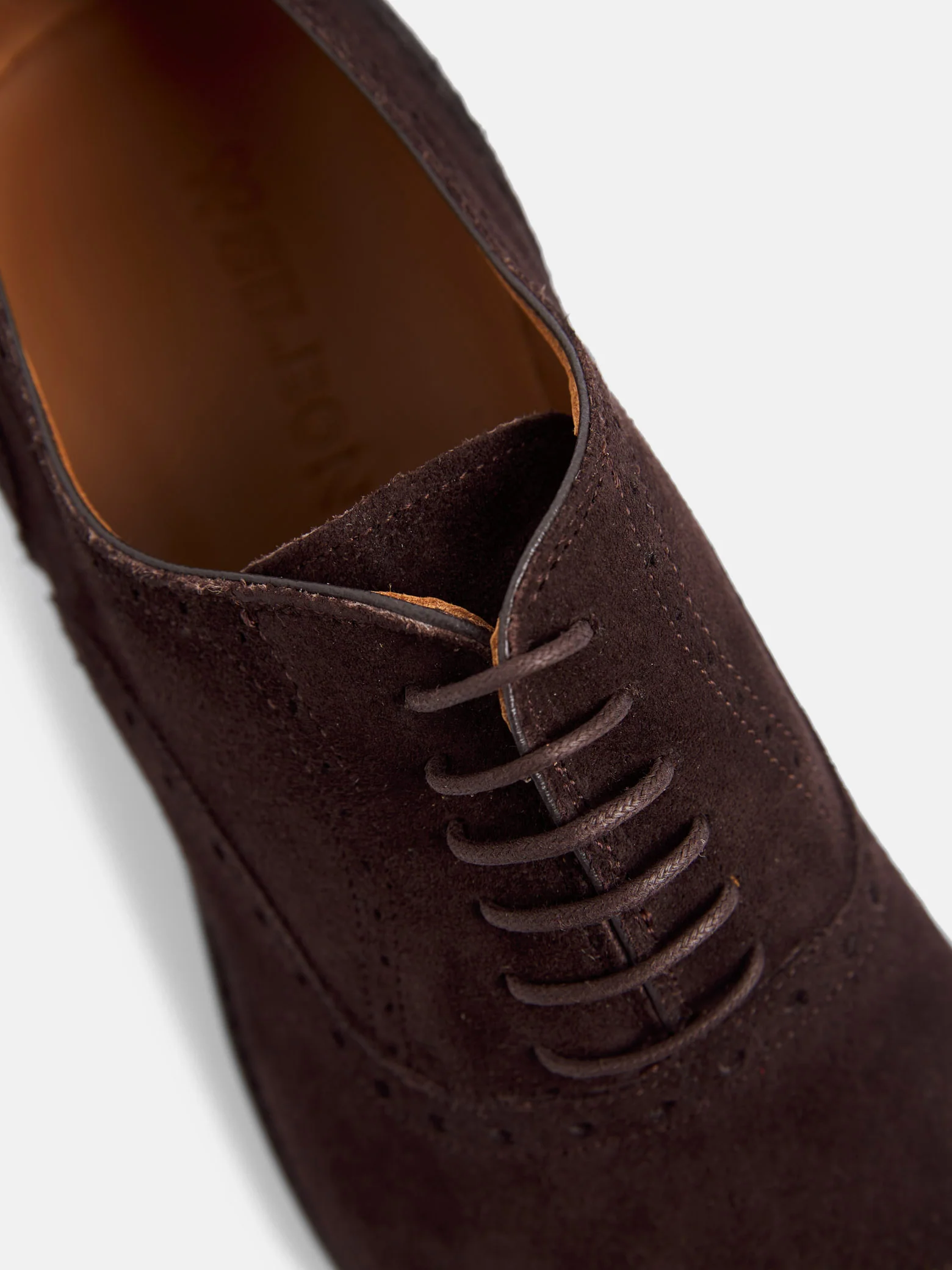 Zapato clasico ante perforado marron - Image 6