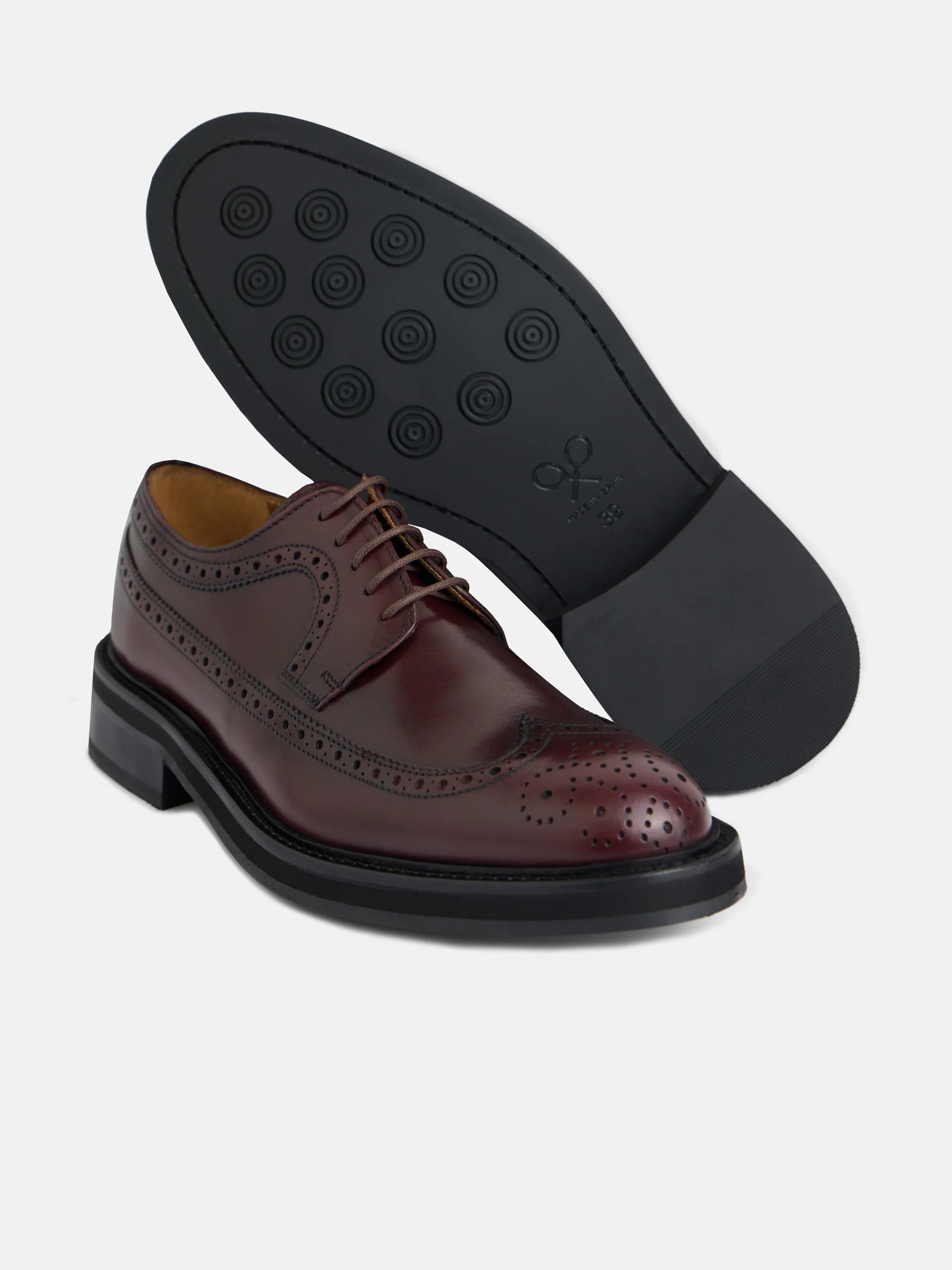 Zapato clasico piel perforado burdeos - Image 6