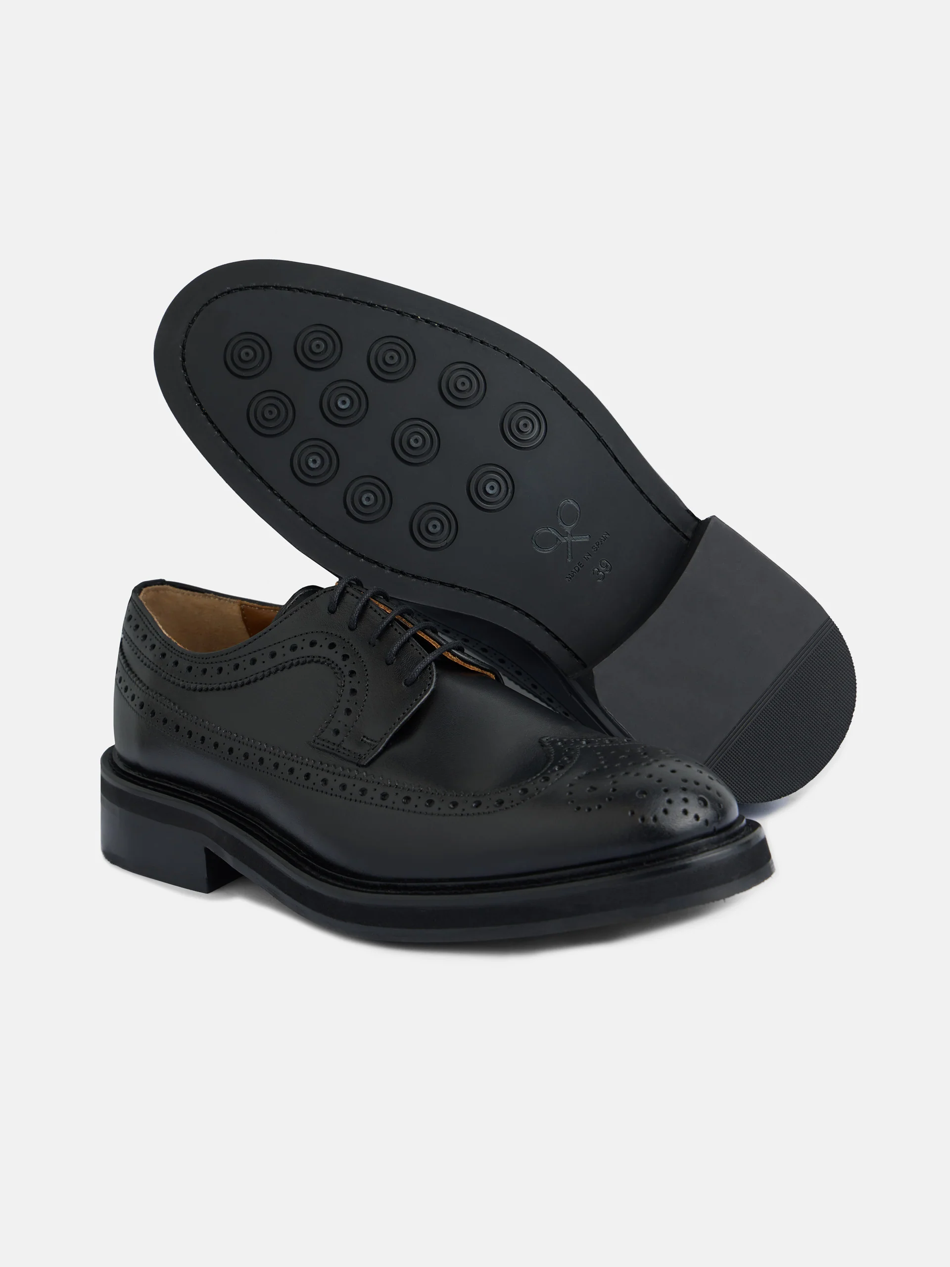 Zapato clasico piel perforado negro - Image 5