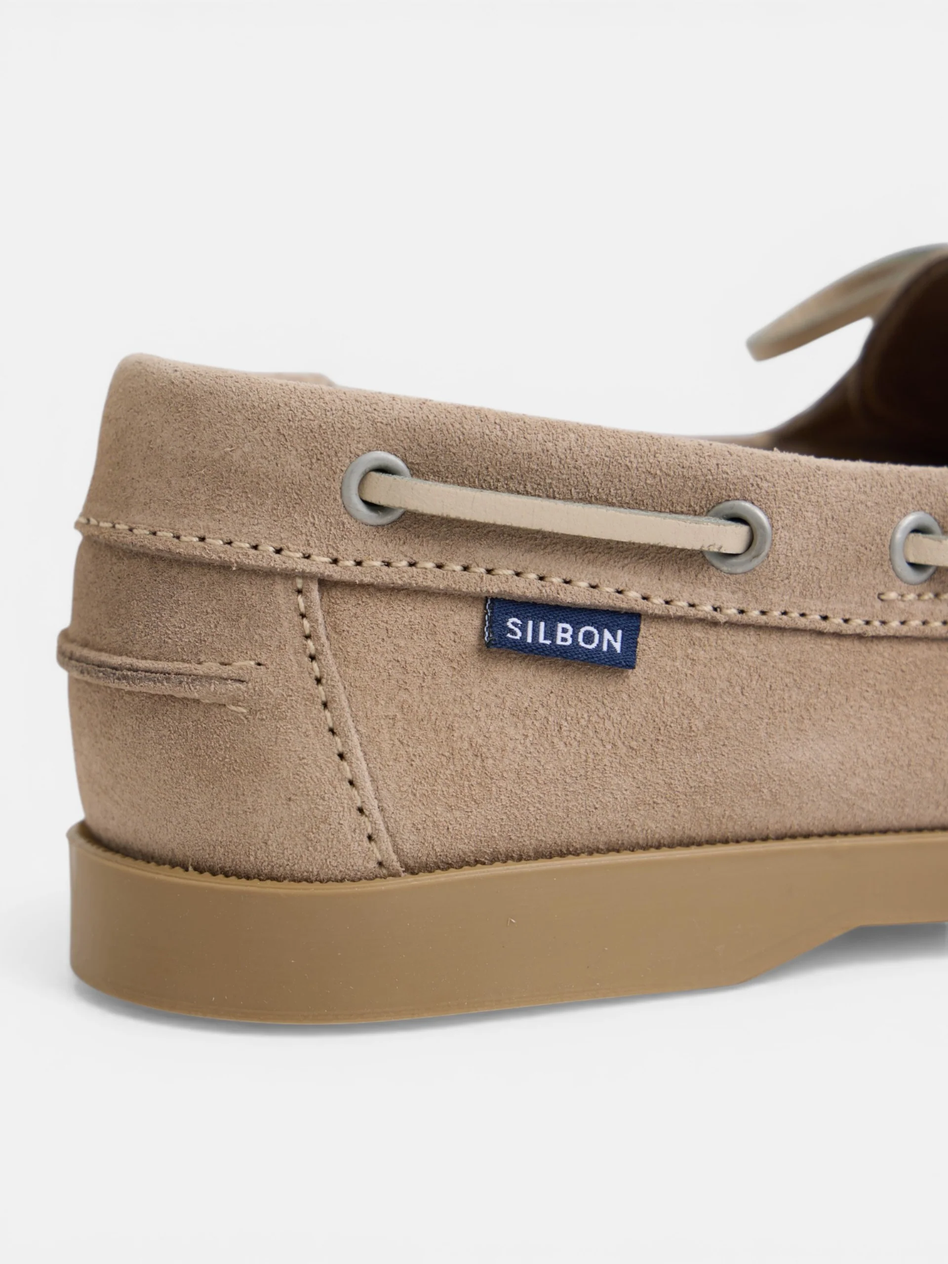 Zapato sport nautico ante beige claro - Image 3