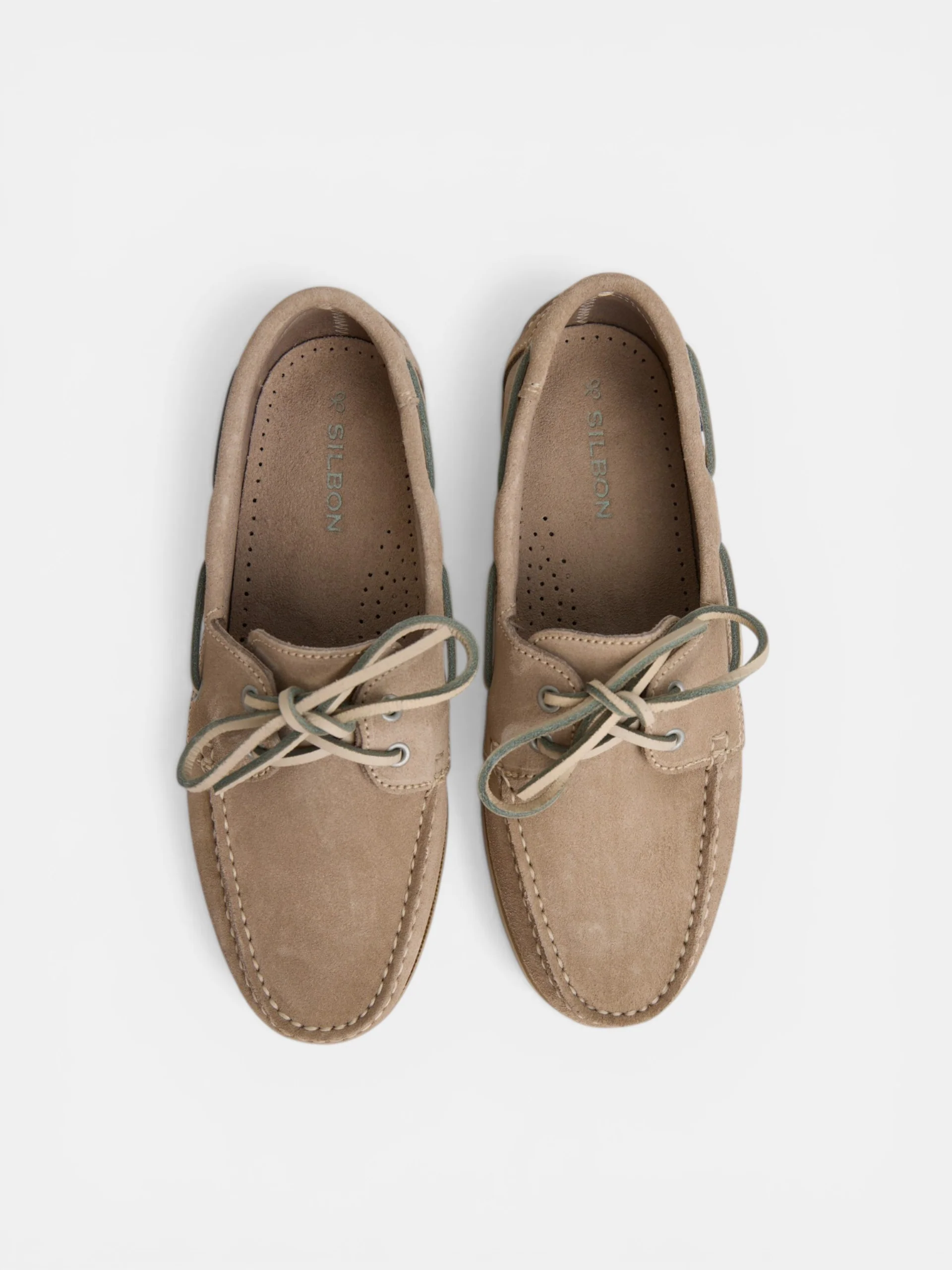 Zapato sport nautico ante beige claro - Image 5