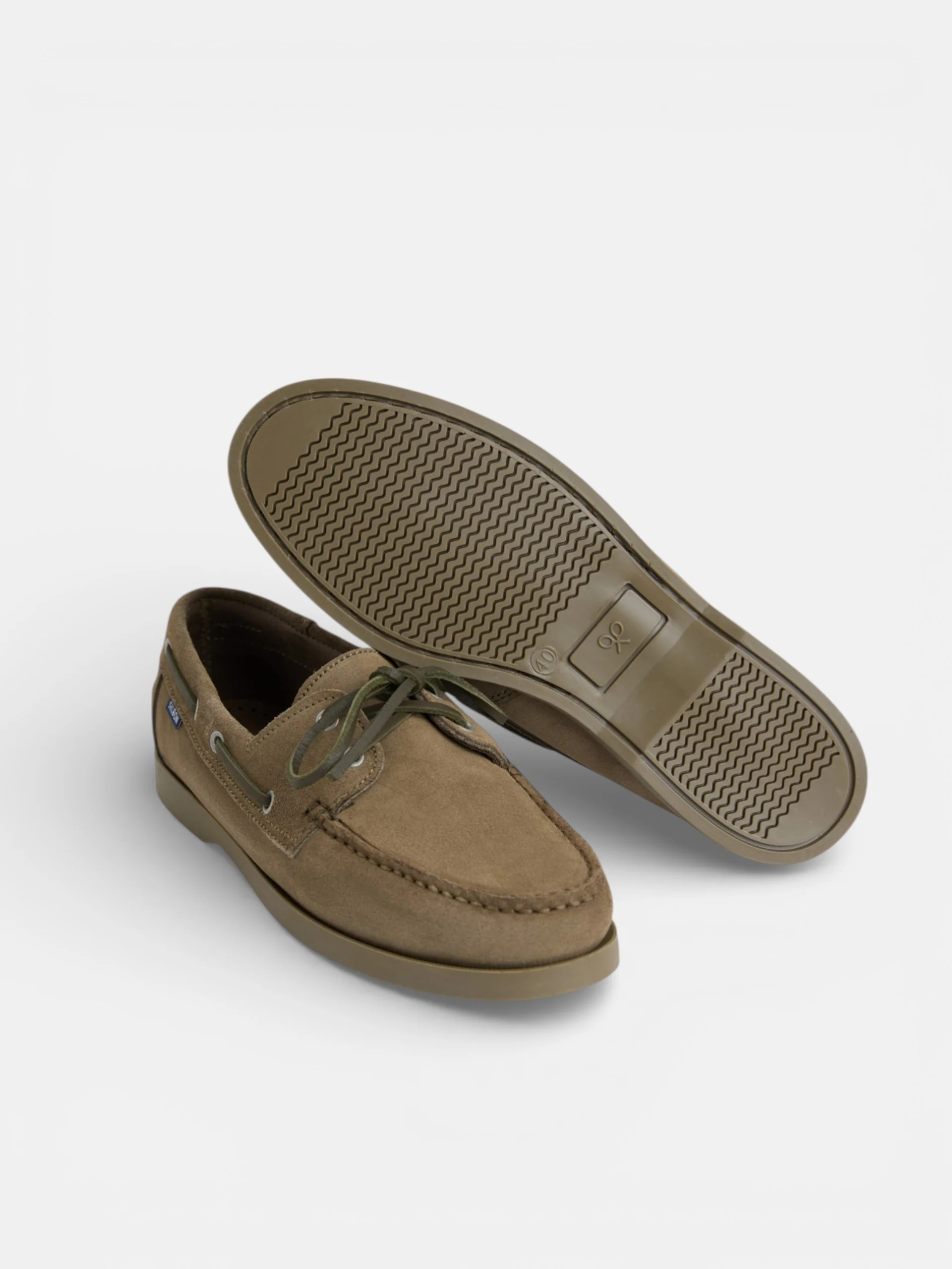 Zapato sport nautico ante verde - Image 4